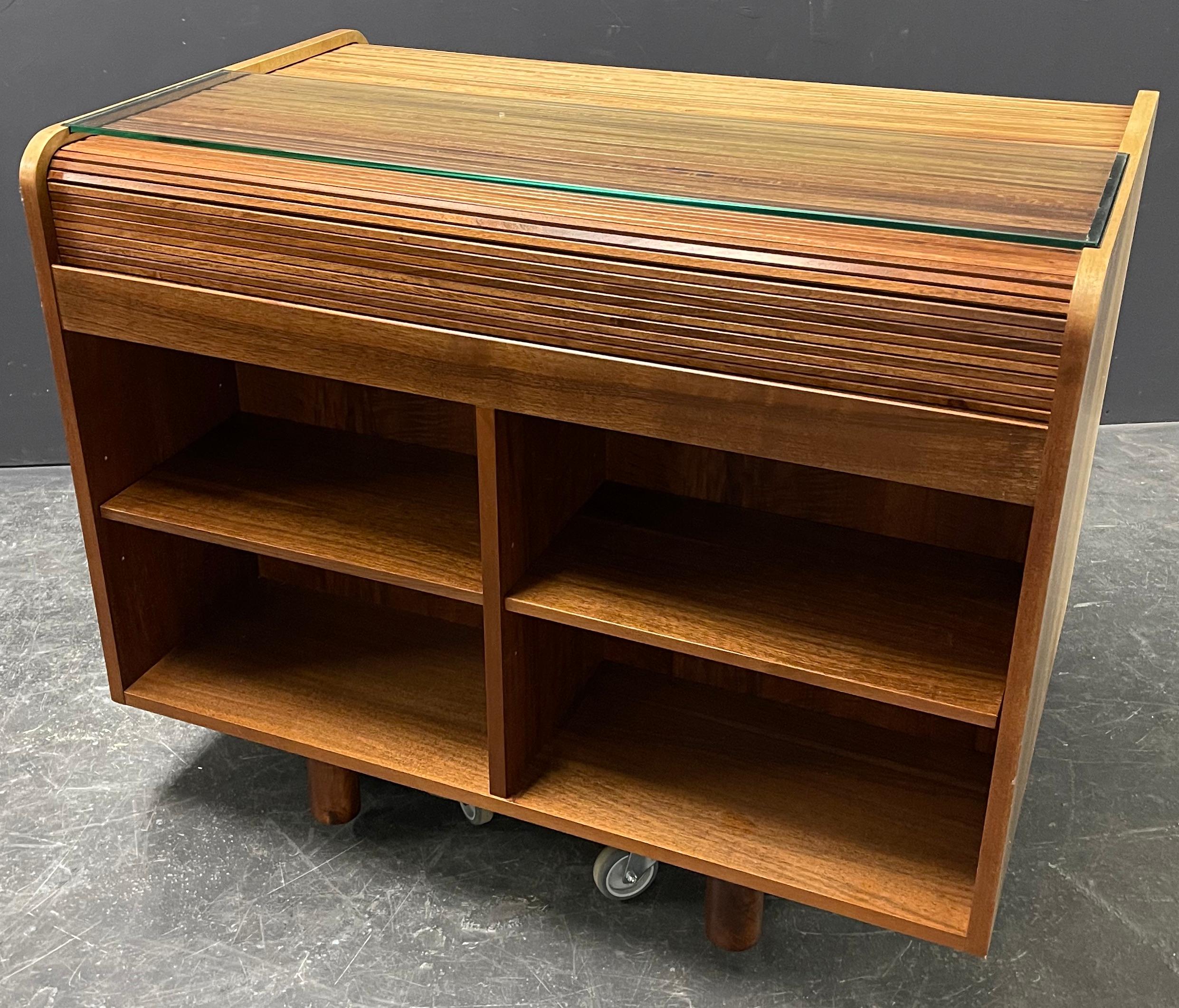 Walnut Gianfranco Frattini Mod. 804 Rolltop Desk For Sale