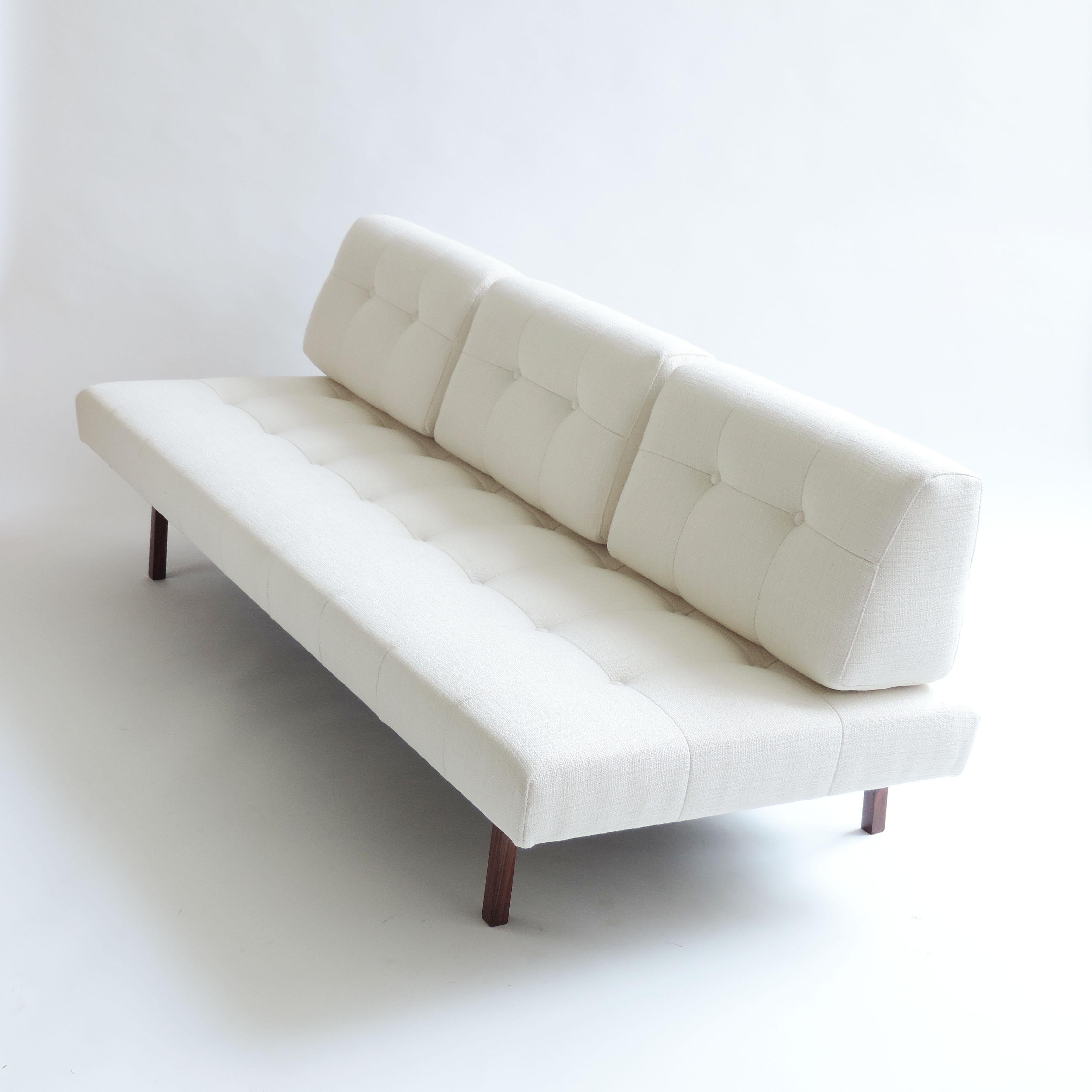 Upholstery Gianfranco Frattini Mod. 872 sofa for Cassina, Italy, 1958