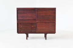 Gabinete Gianfranco Frattini modelo 504 de madera de palisandro Bernini Italia 1960