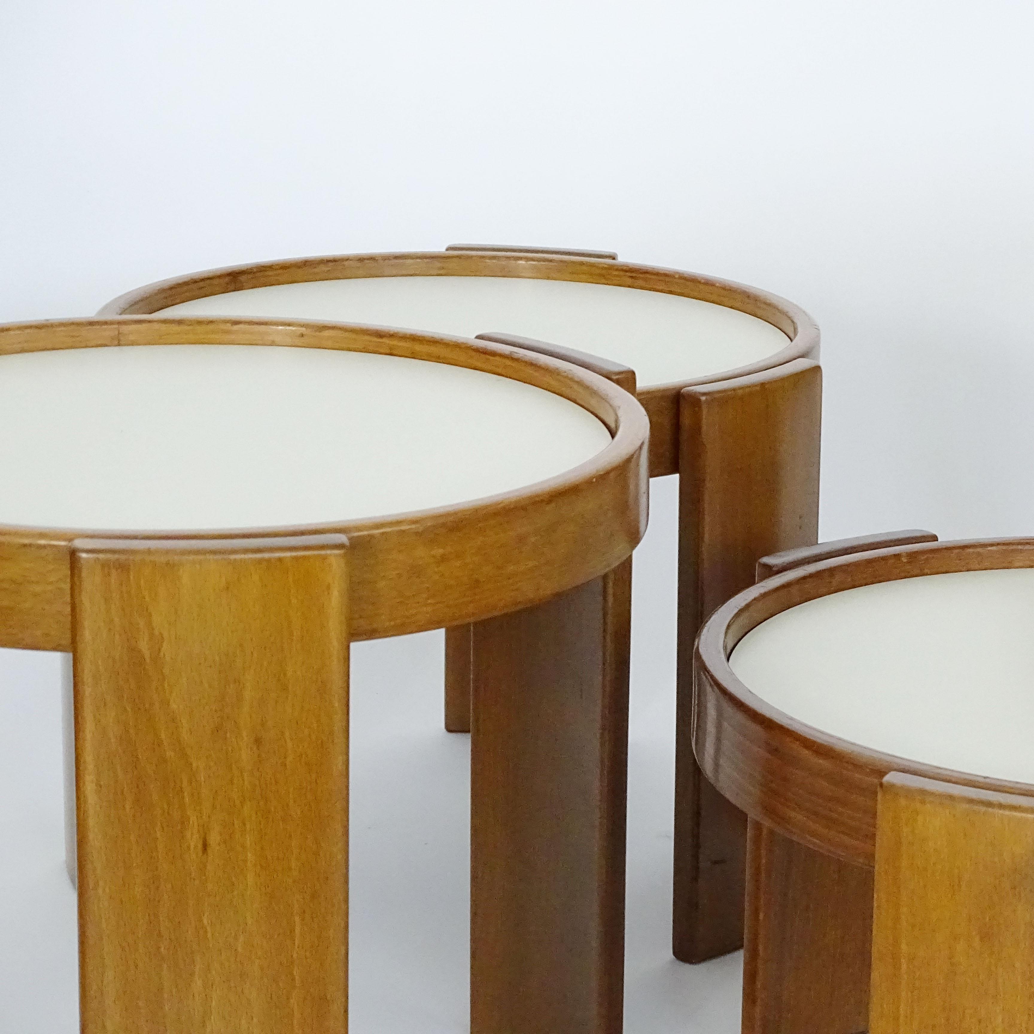 Gianfranco Frattini Nesting Tables for Cassina, Italy, 1966 In Good Condition In Milan, IT