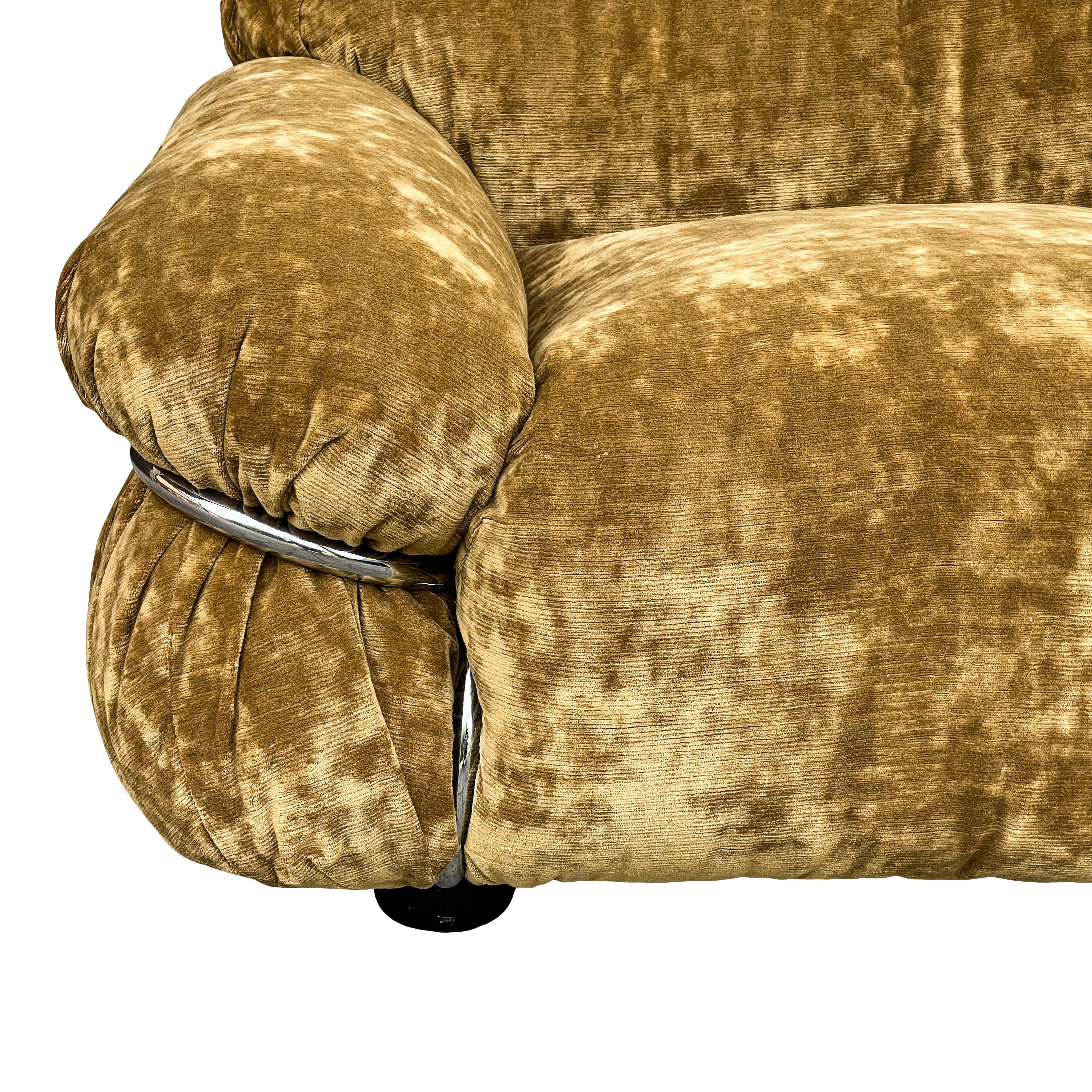 Gianfranco Frattini Ocher Velvet Sesann Living Room Set for Cassina, 1972 For Sale 2