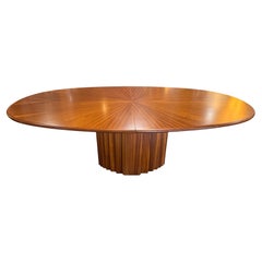 Gianfranco Frattini Oval Dining Table in Walnut with Extension, Italy, 1970s