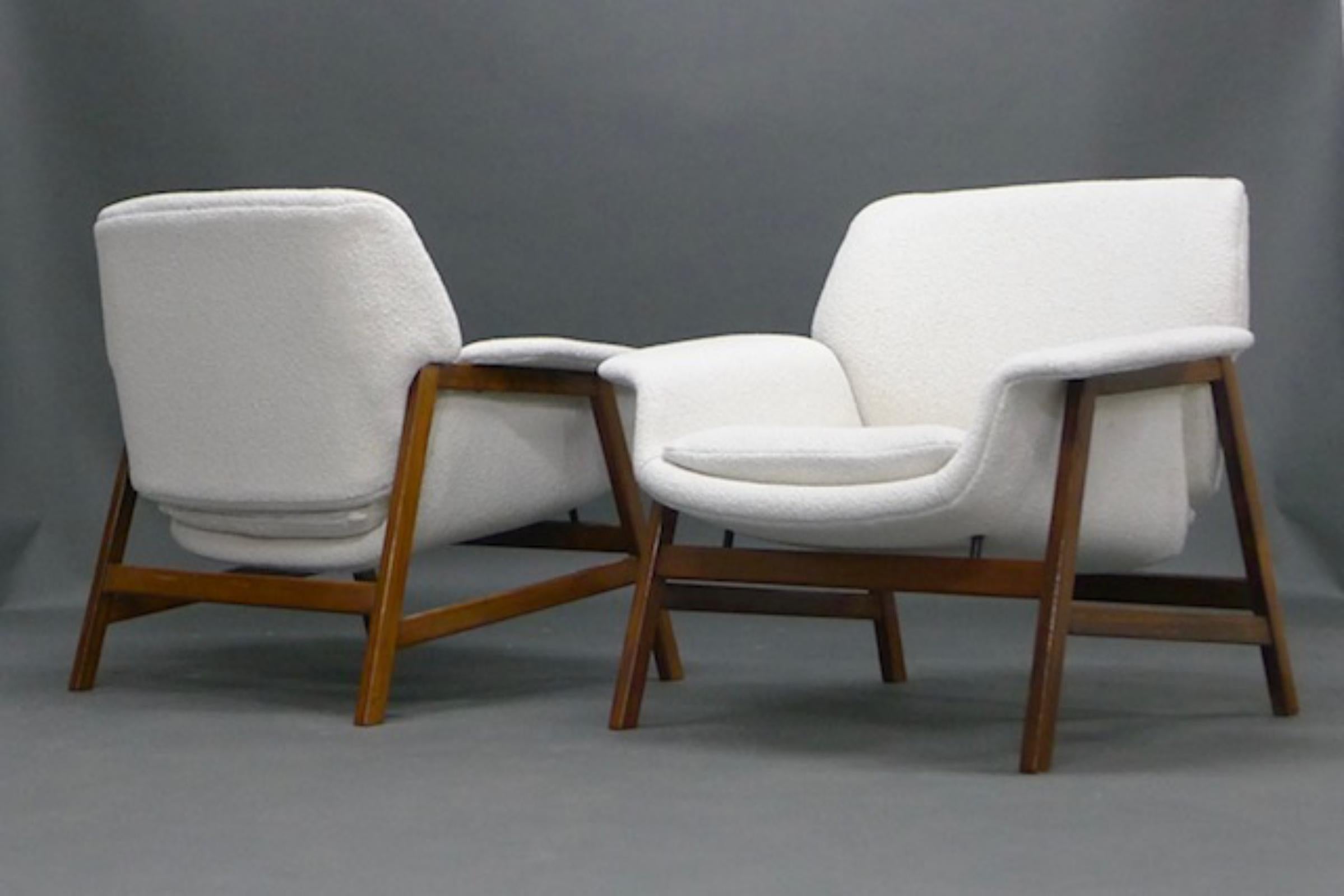 Gianfranco Frattini, Pair of Lounge Chairs, model 849 for Cassina, 1950s For Sale 1