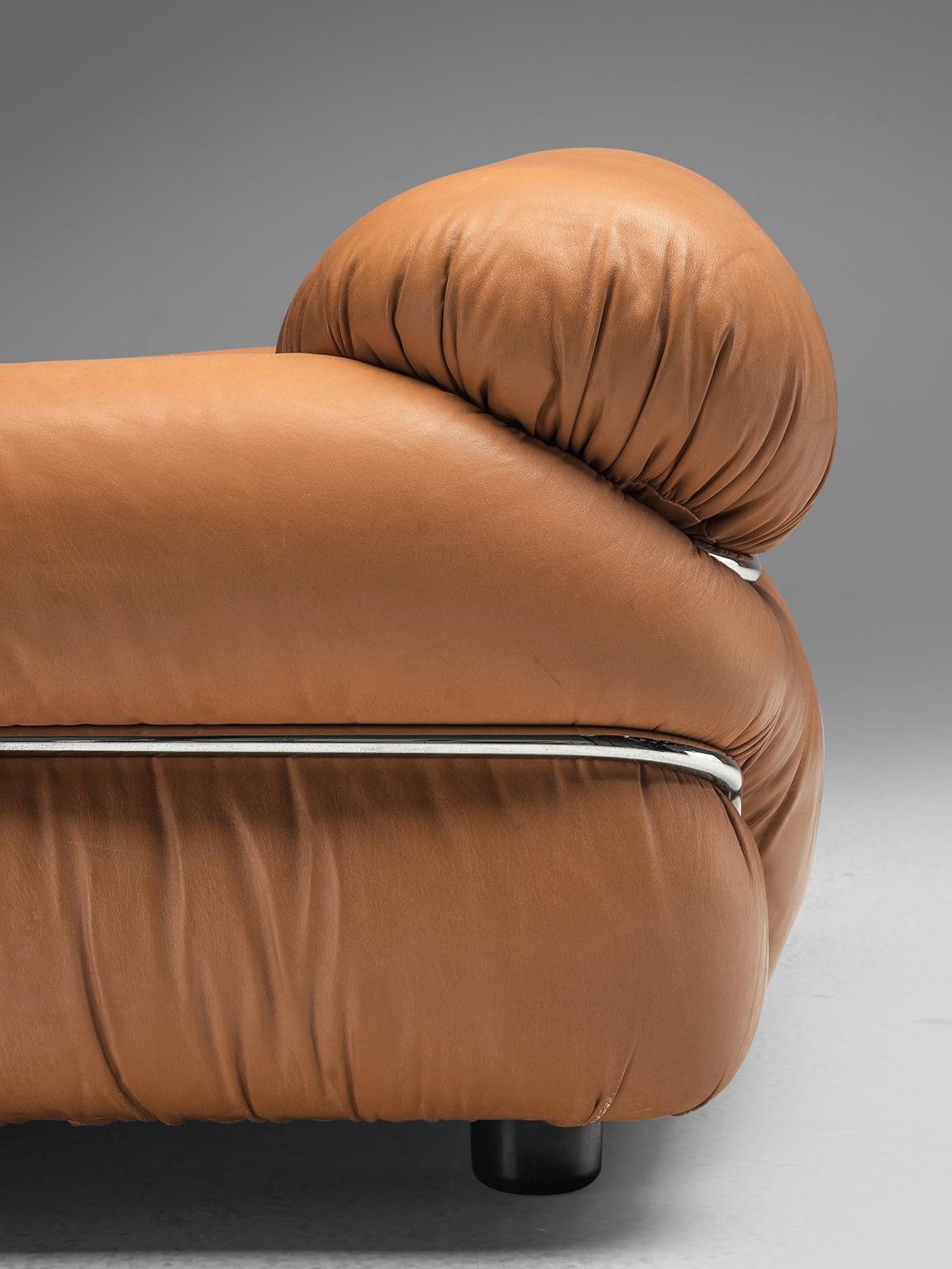 Steel Gianfranco Frattini Pair of 'Sesann' Lounge Chairs in Original Cognac Leather