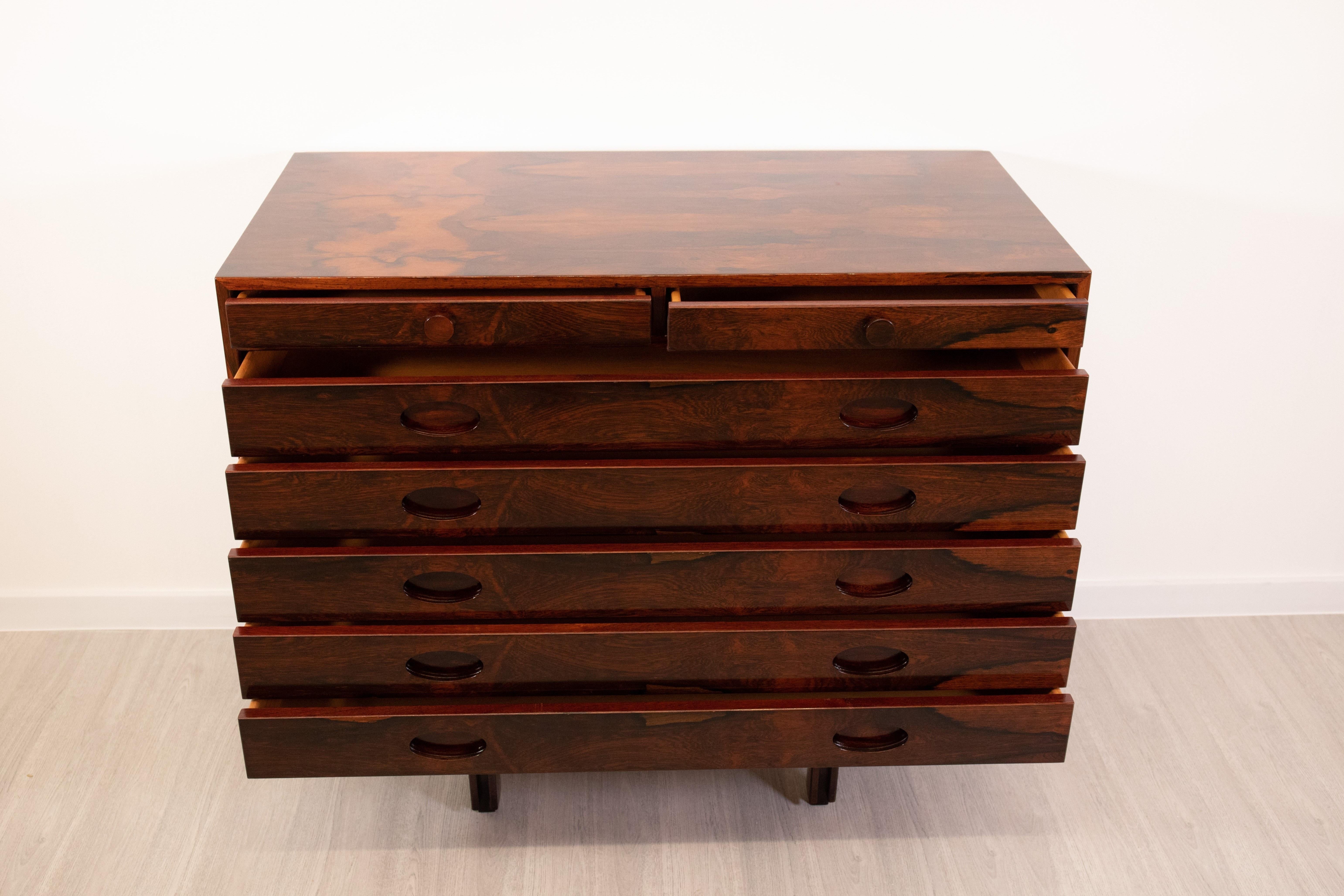 Gianfranco Frattini para Bernini- Cómoda serie 550, 1956 en Bueno estado para la venta en Palermo, PA