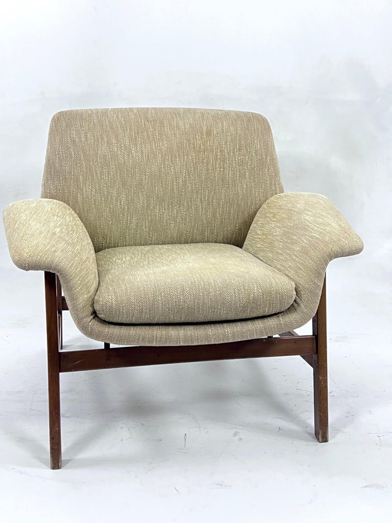 Mid-Century Modern Gianfranco Frattini, Rare First Serie of Model 849 Armchair, Italy, 1958 For Sale