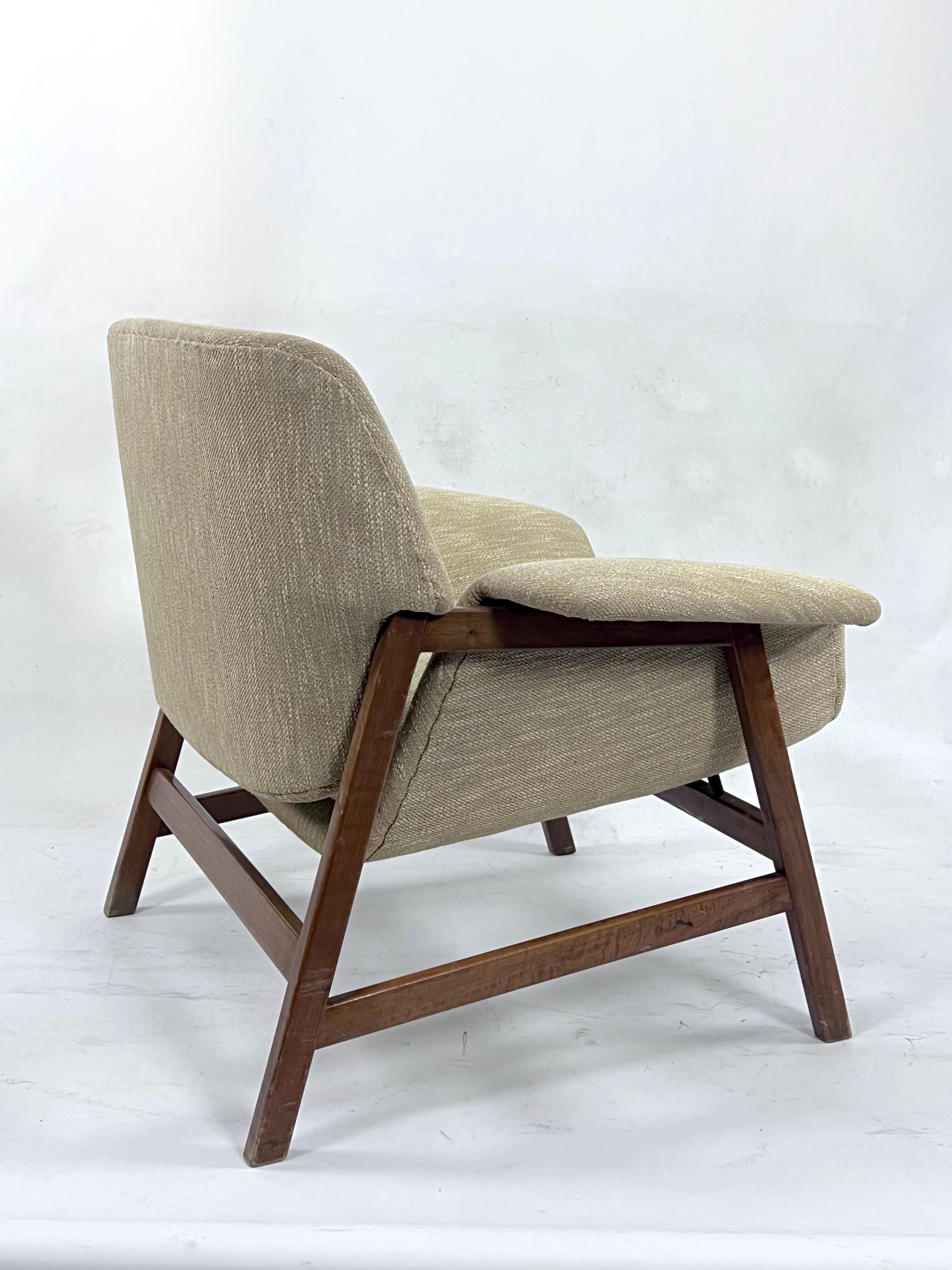 Italian Gianfranco Frattini, Rare First Serie of Model 849 Armchair, Italy, 1958 For Sale