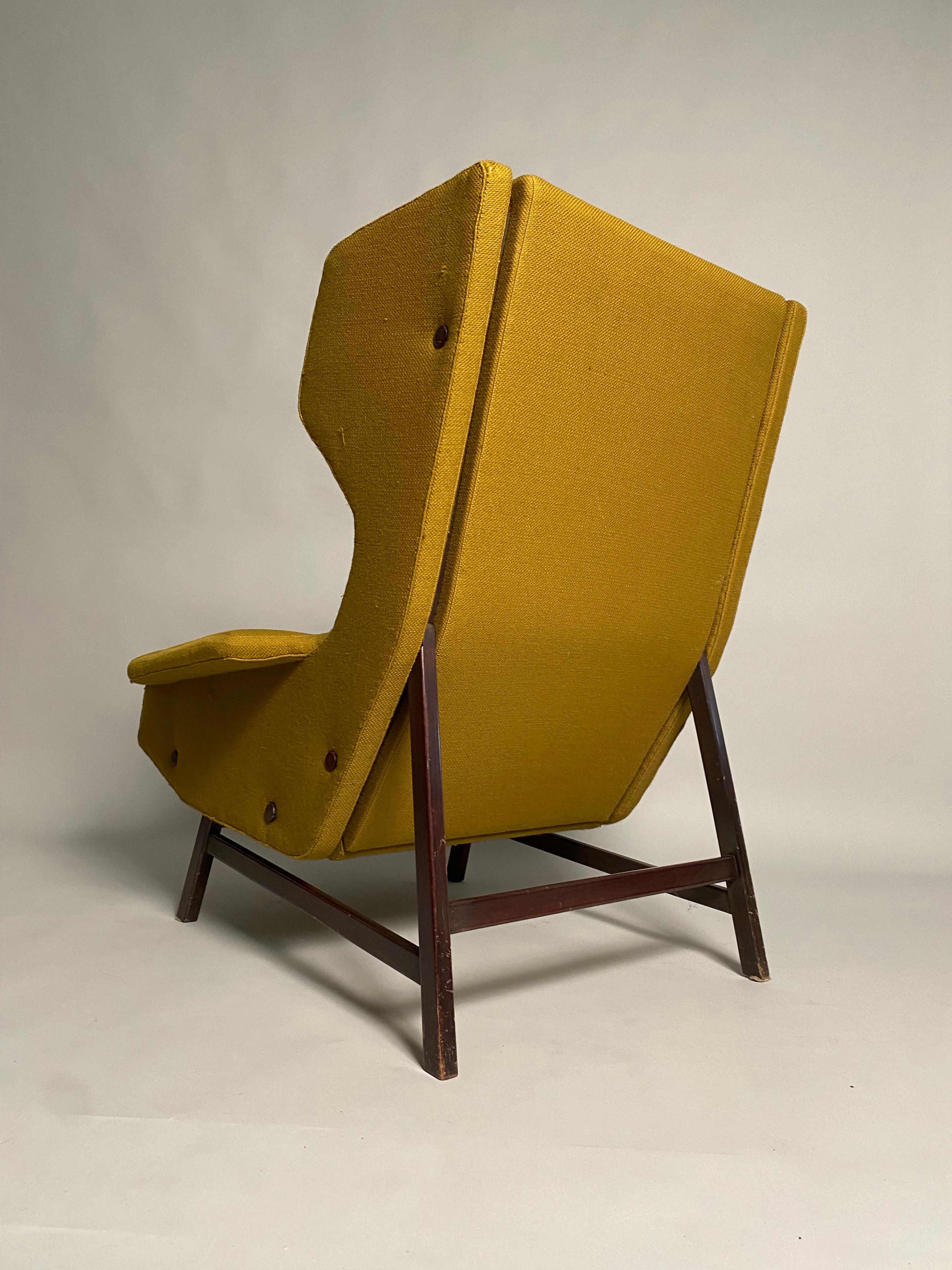italien Paire de fauteuils Wingback rares de Gianfranco Frattini, modèle 877, Cassina 1959 en vente