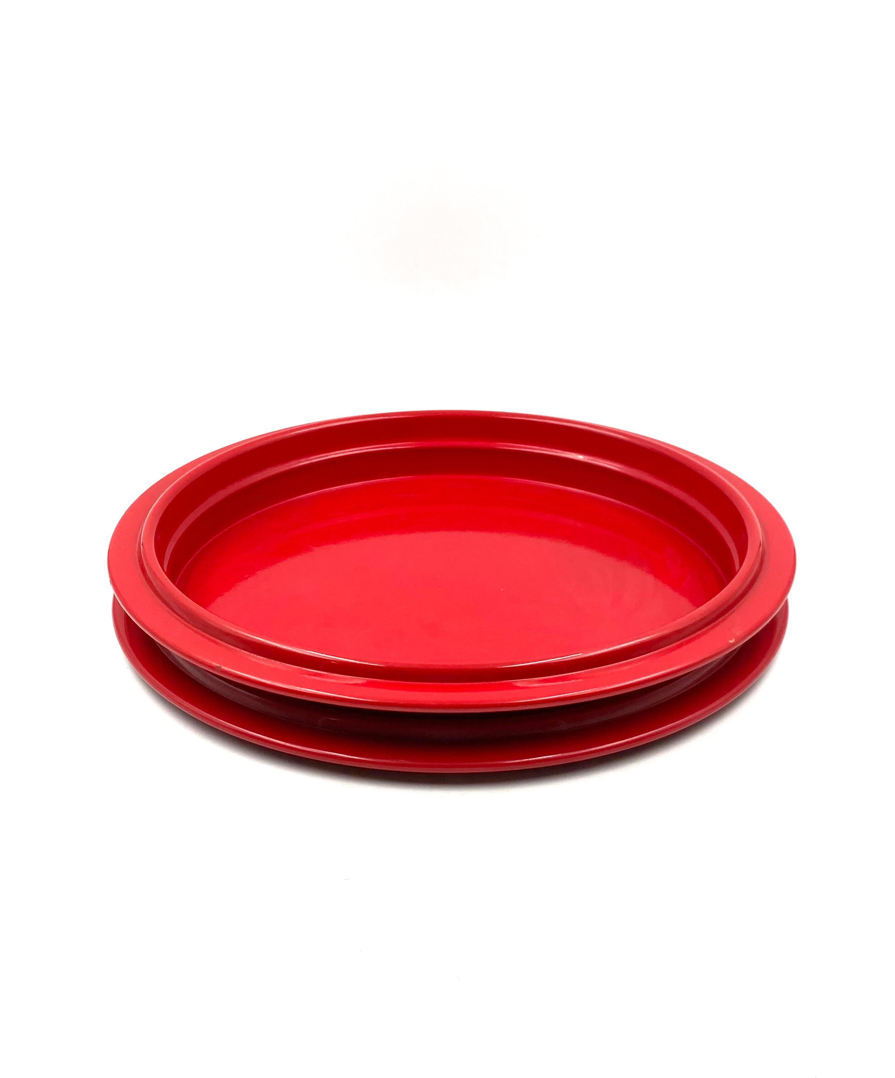 Late 20th Century Gianfranco Frattini, Red Centerpiece / Tray, Progetti Italy, 1970s For Sale