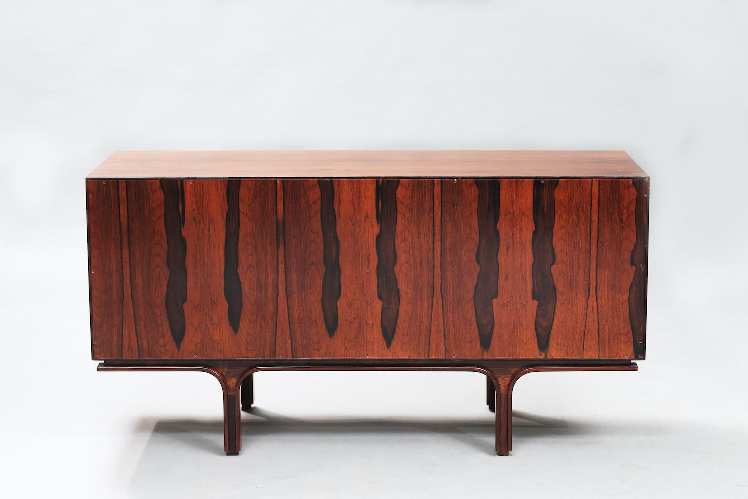 Mid-Century Modern Gianfranco Frattini Rosewood Sideboard for Bernini For Sale
