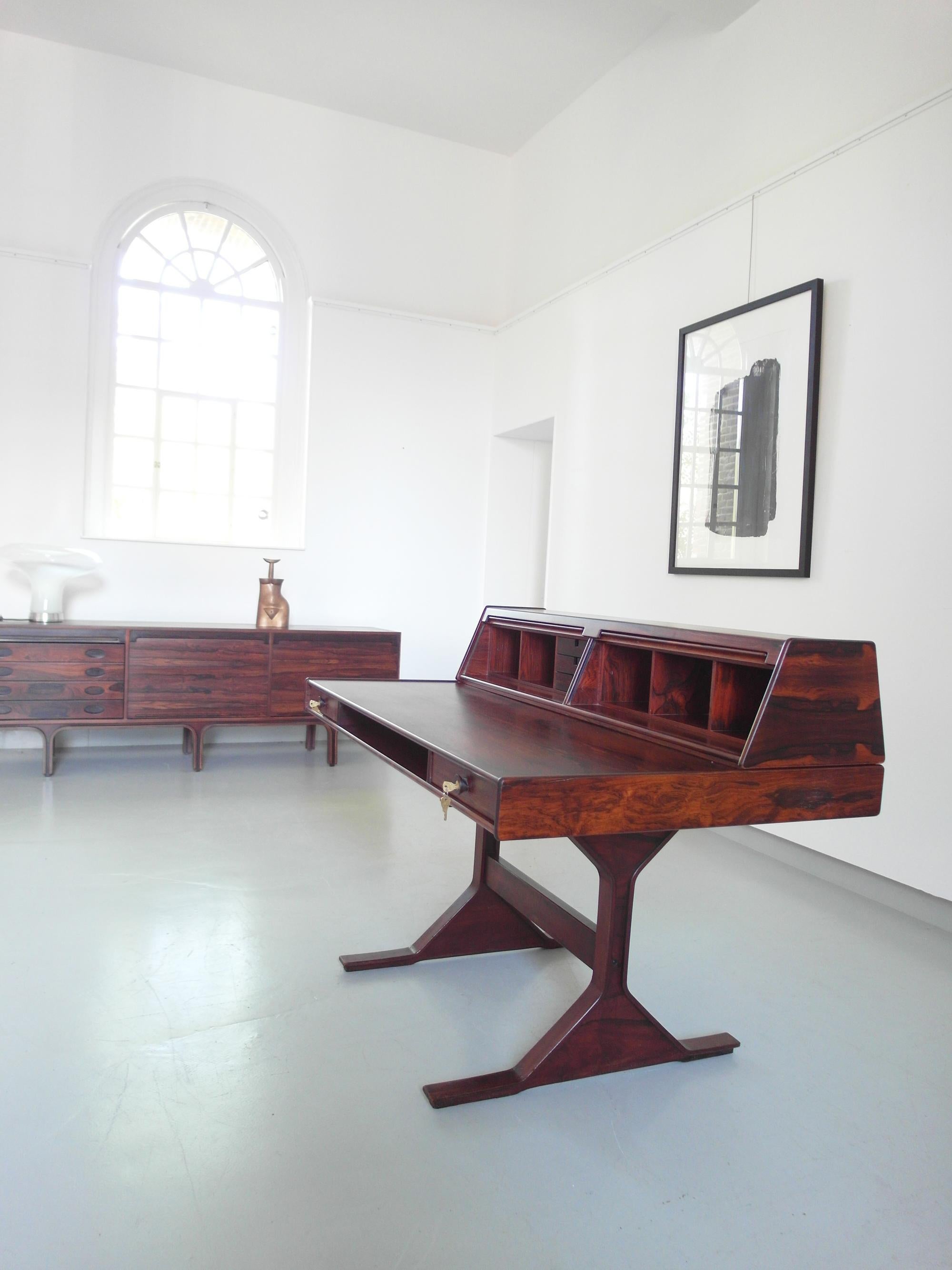 Italian Gianfranco Frattini Rosewood Writing Desk for Bernini, Italy, 1957