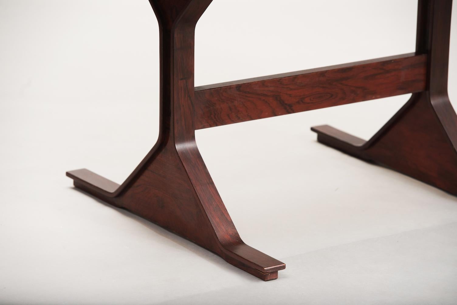 Gianfranco Frattini Rosewood Writing Desk for Bernini 1