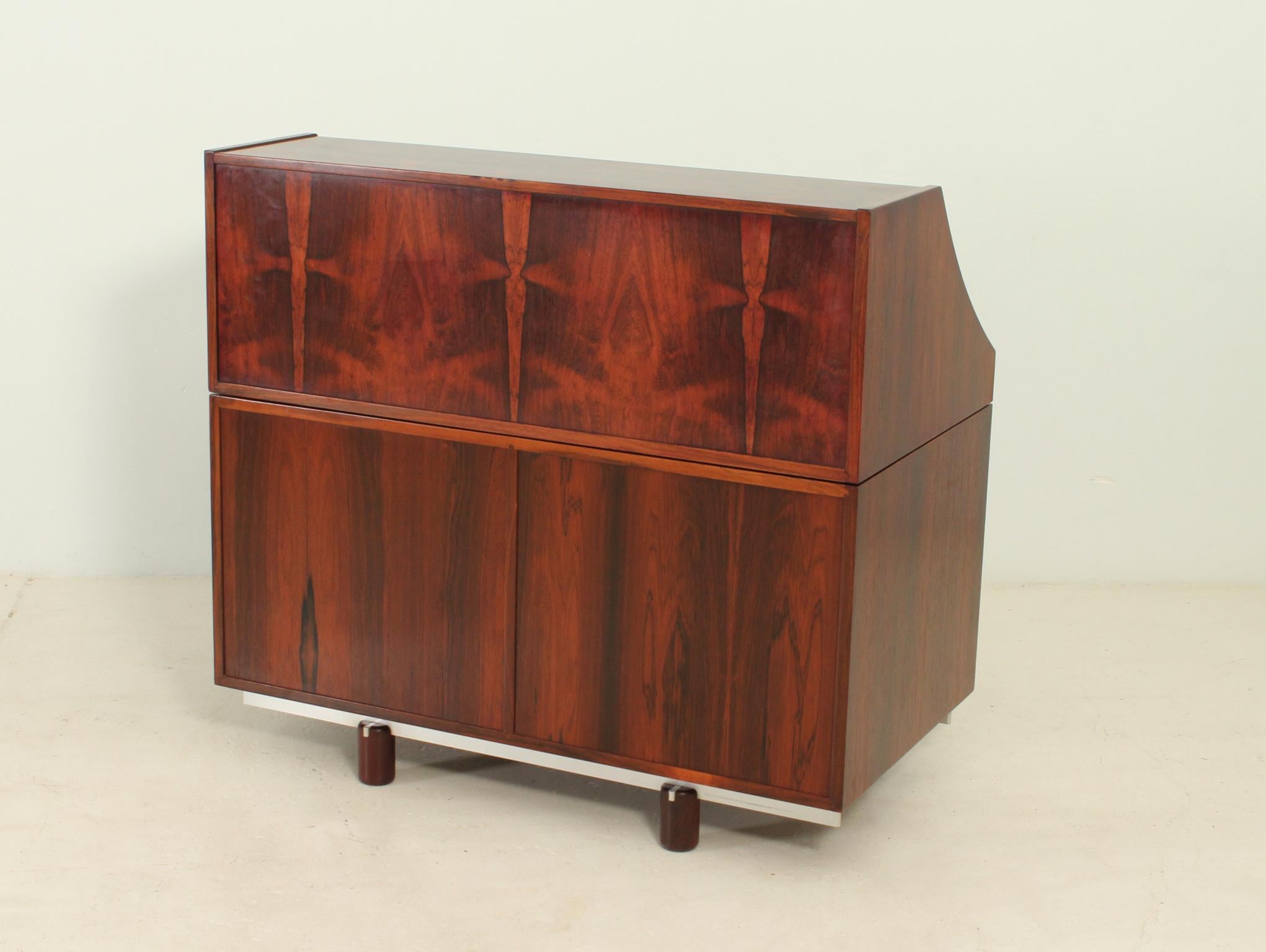 Schreibtisch aus Palisanderholz von Gianfranco Frattini für Bernini im Angebot 2
