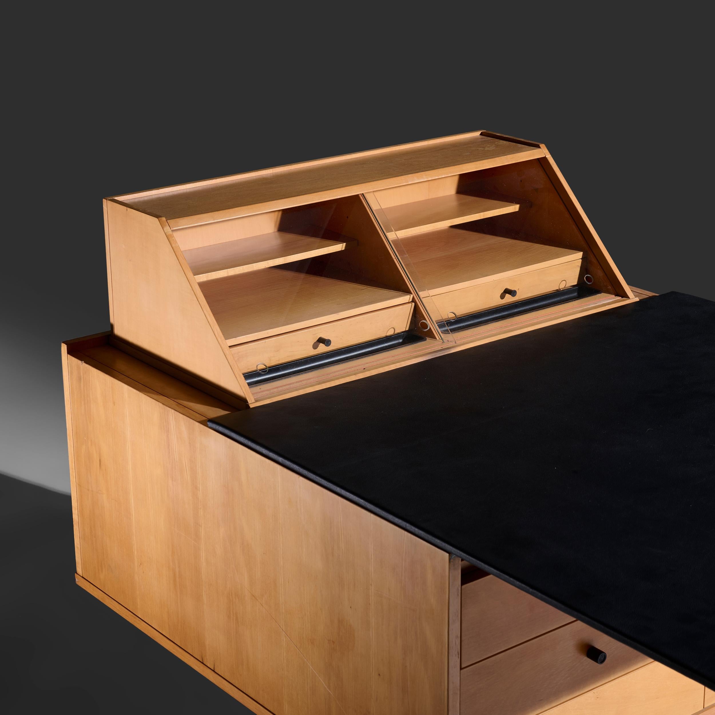 Steel Gianfranco Frattini Sesamo desk for Bernini Italy, 1980s For Sale