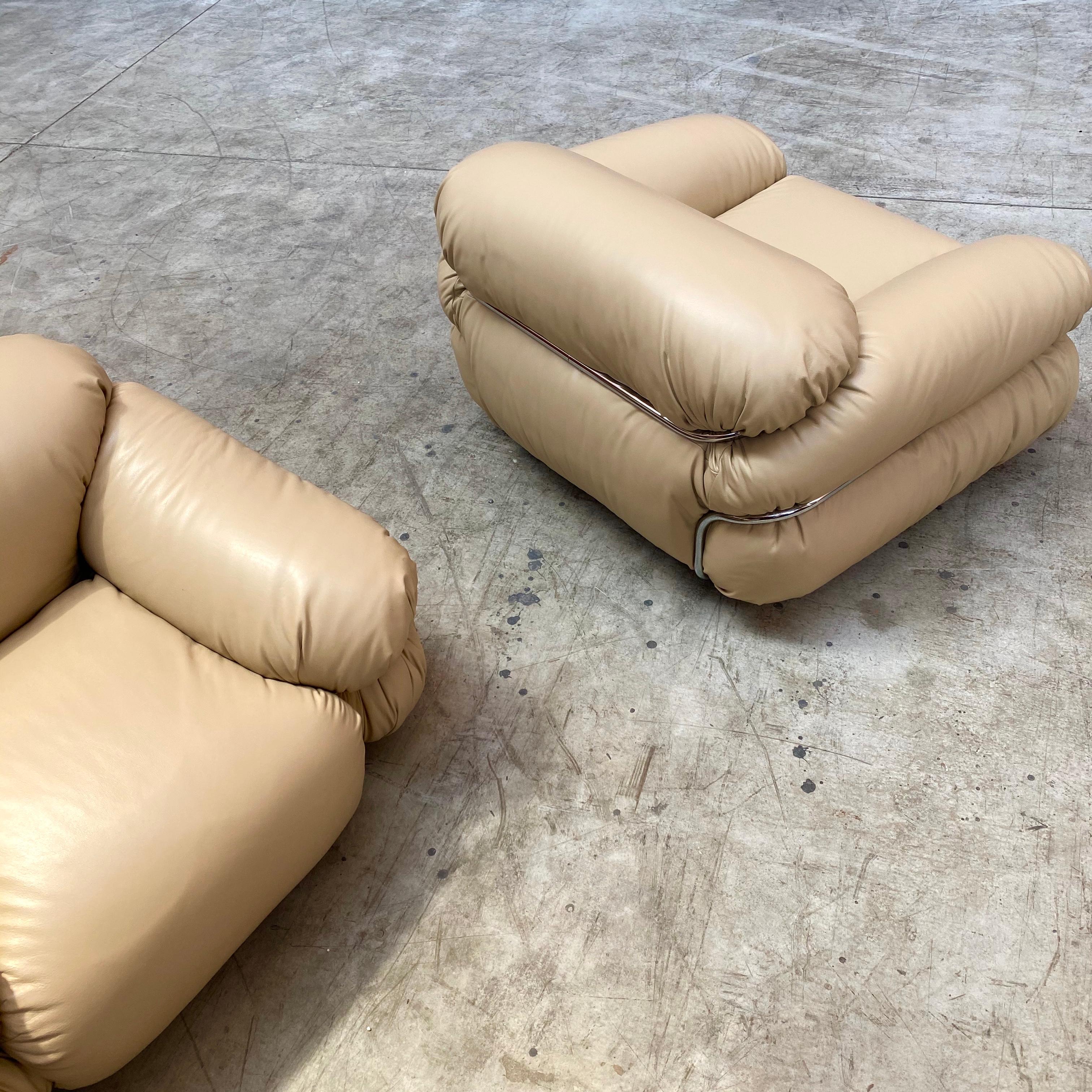 Fin du 20e siècle Fauteuils « Sésann » de Gianfranco Frattini pour Cassina, 1971