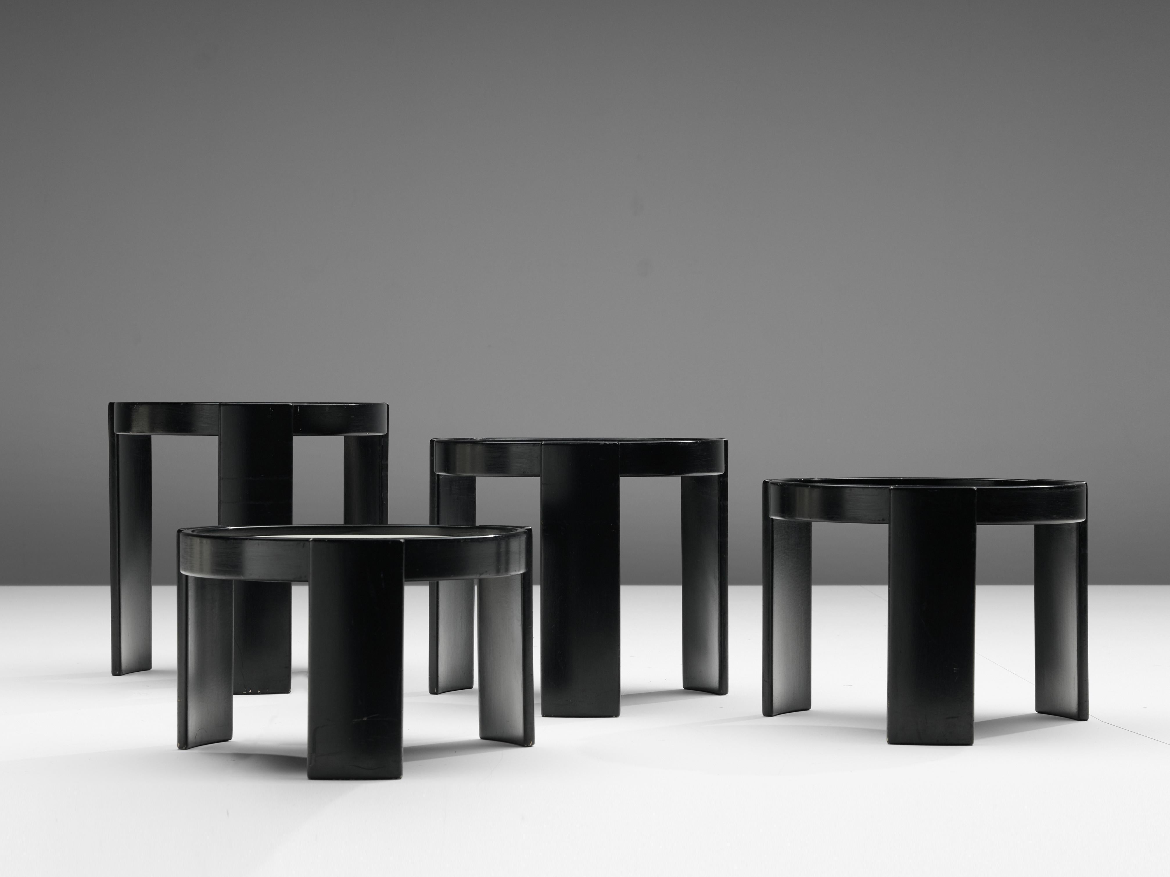 Mid-Century Modern Gianfranco Frattini for Cassina Set of Nesting Tables in Black and White