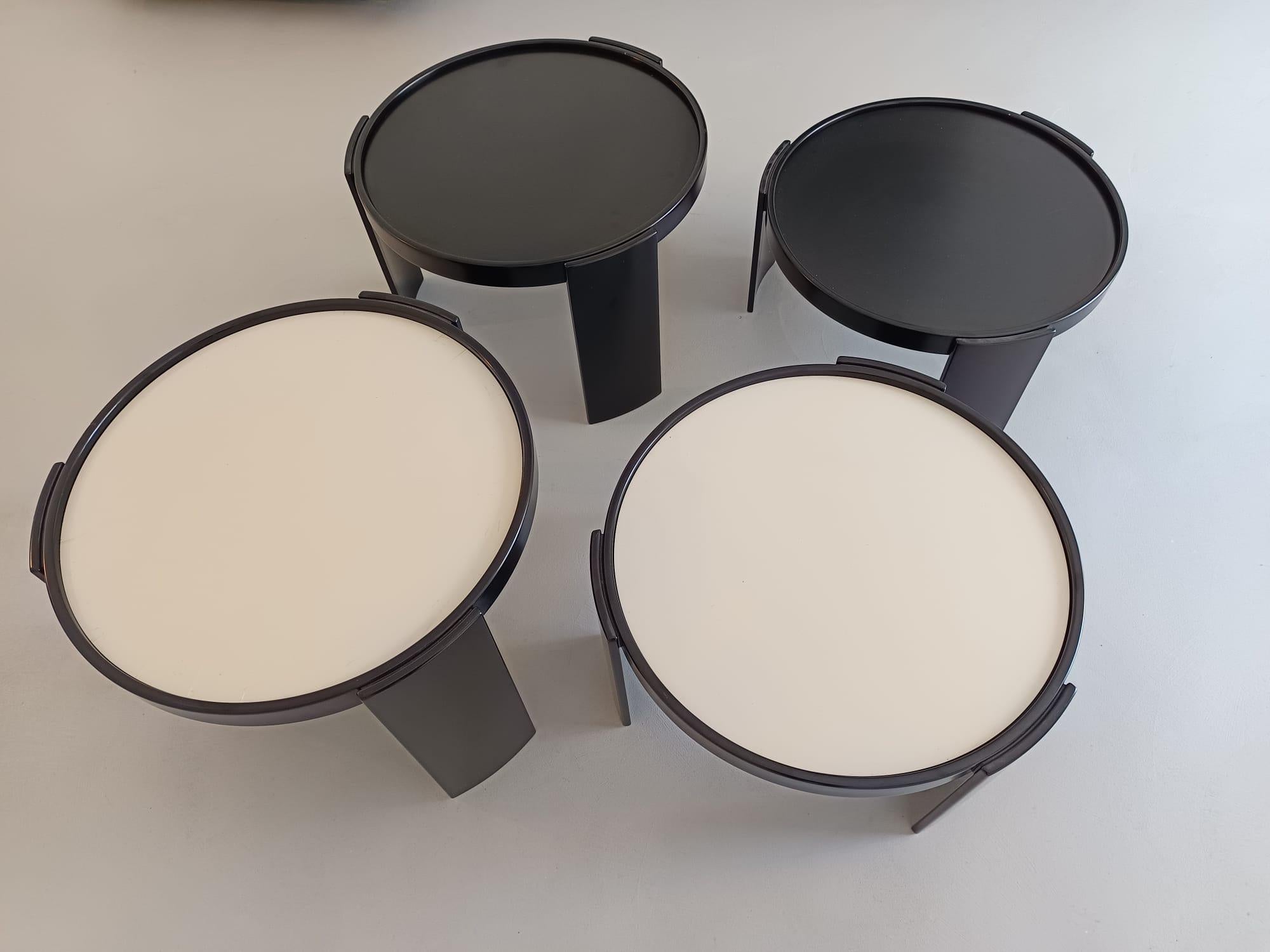 Gianfranco Frattini Set of Four 780/783 Stacking Low Tables by Cassina 1960s For Sale 2