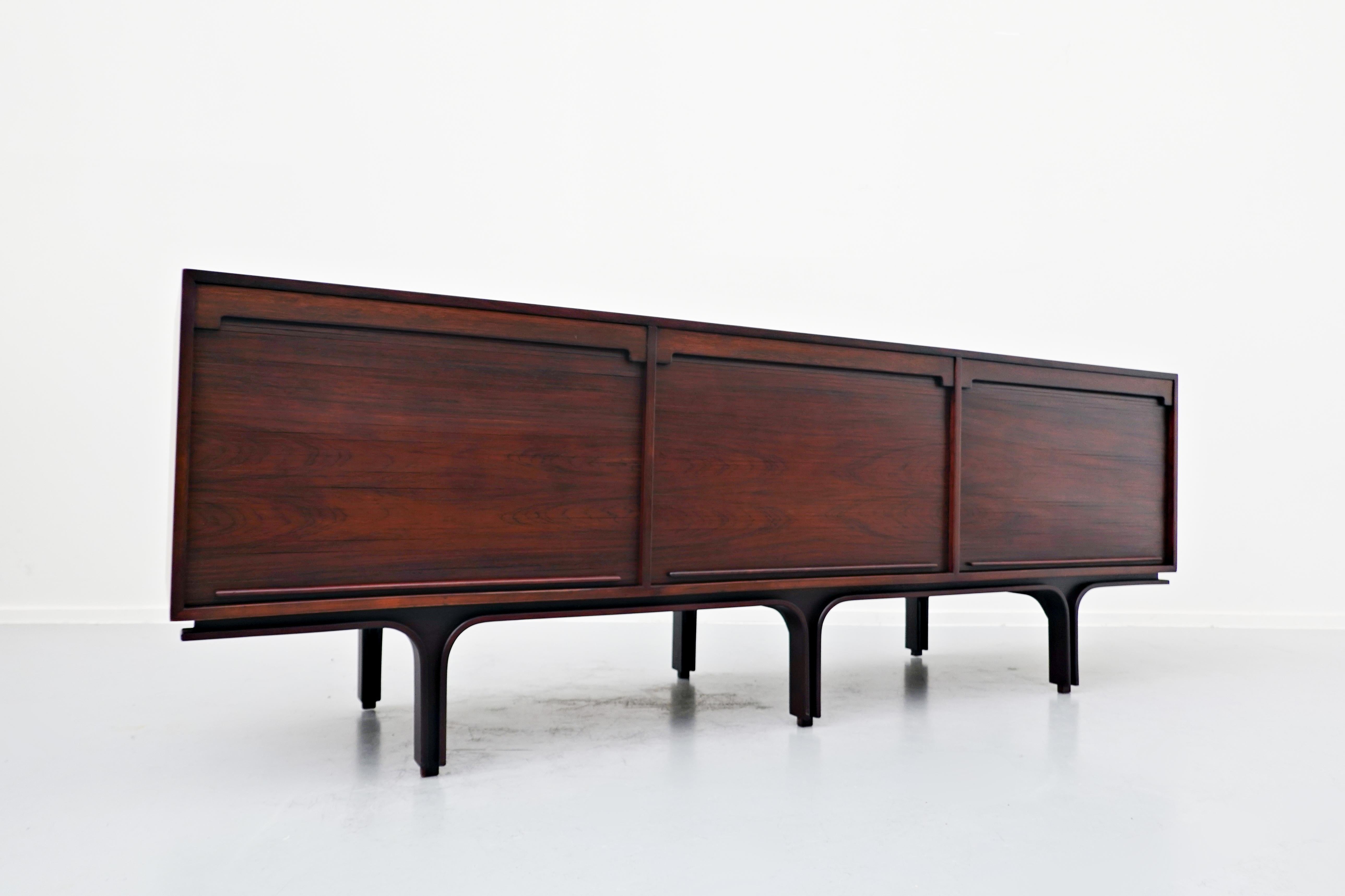 Wood Mid-Century Modern Gianfranco Frattini Sideboard for Bernini, 1960s