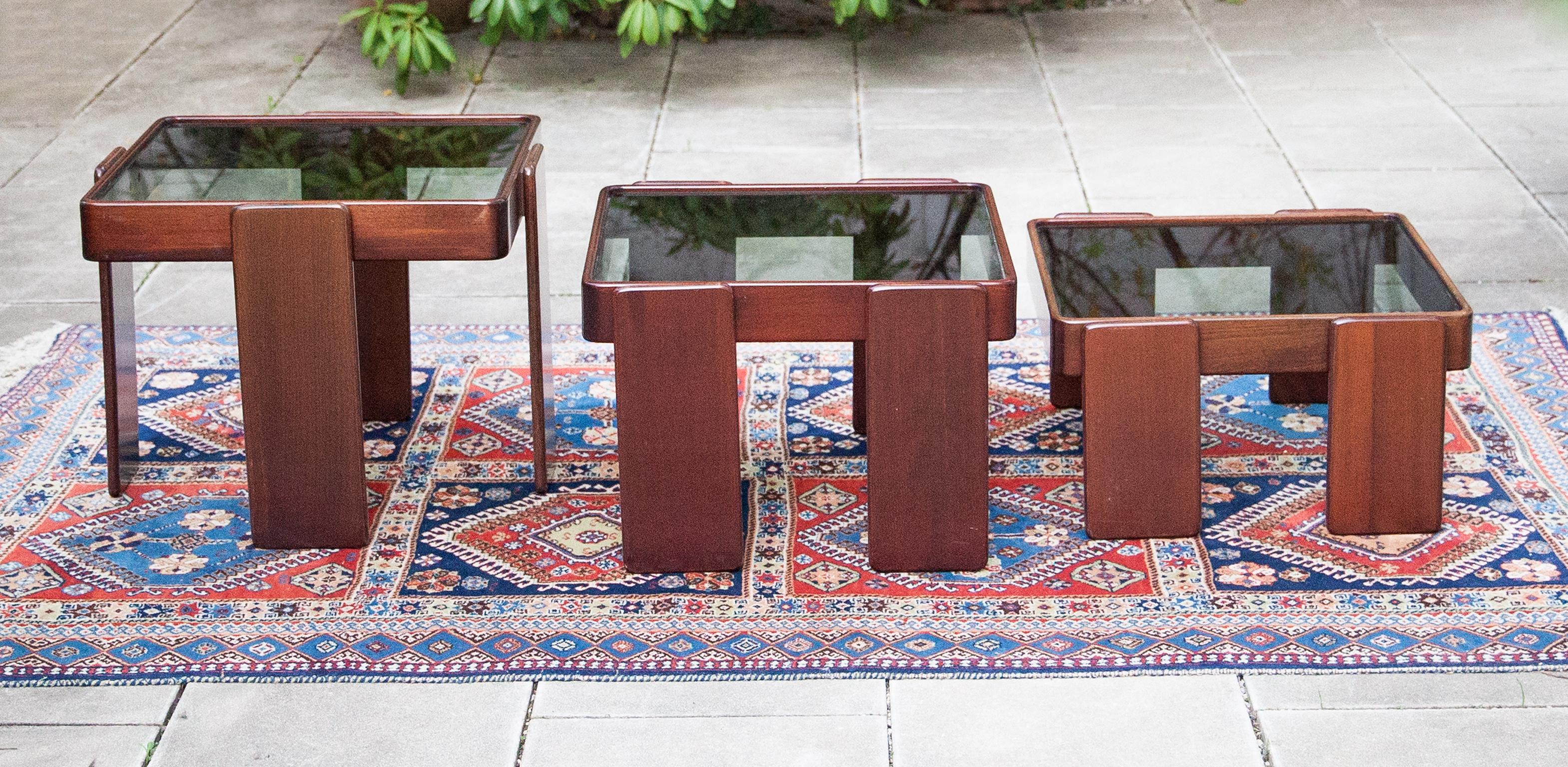 Set of three stacking tables designed by Gianfranco Frattini, Italy, 1970s.
The tables are in walnut and are in very good vintage condition and can be used in various positions.
Different Heights: 29 cm – 37.5 cm – 46 cm.