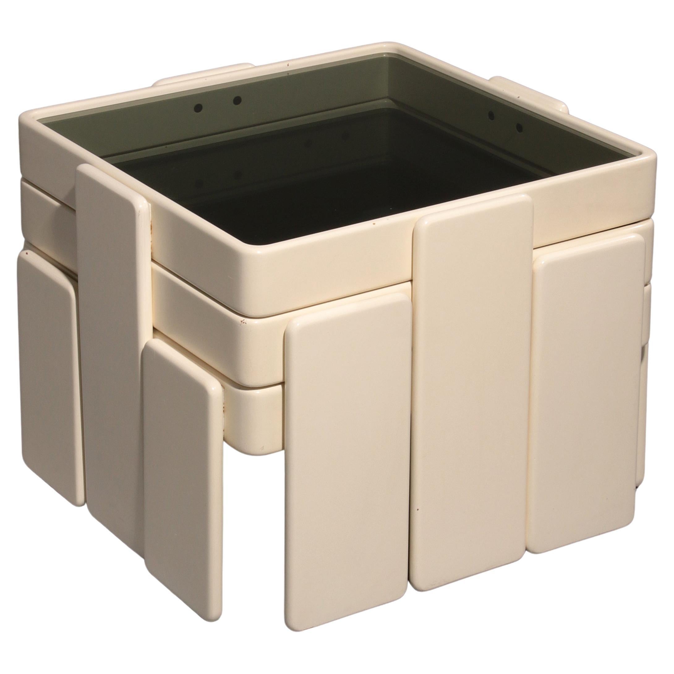 Gianfranco Frattini Stacking Tables for Cassina – Original Off-White Lacquer