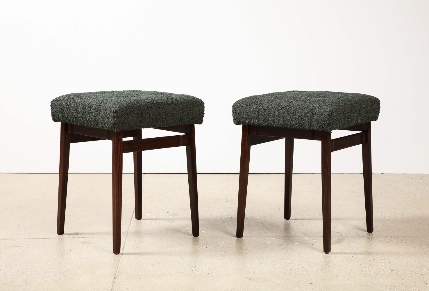 Hand-Crafted Gianfranco Frattini Stools For Sale