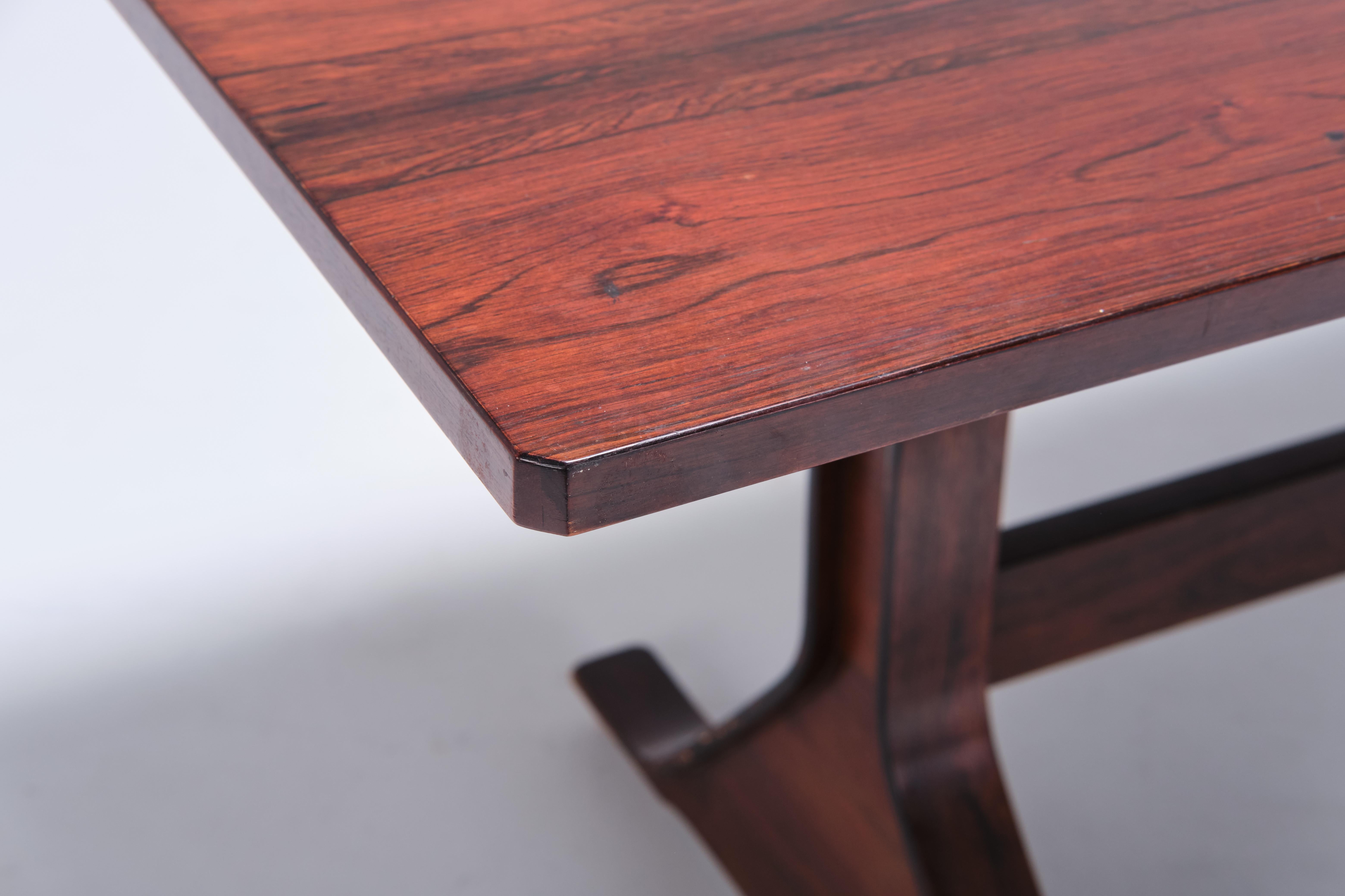 Tisch oder Schreibtisch aus Holz von Gianfranco Frattini für Bernini, Italienisches Design, 1950er Jahre (Metall) im Angebot