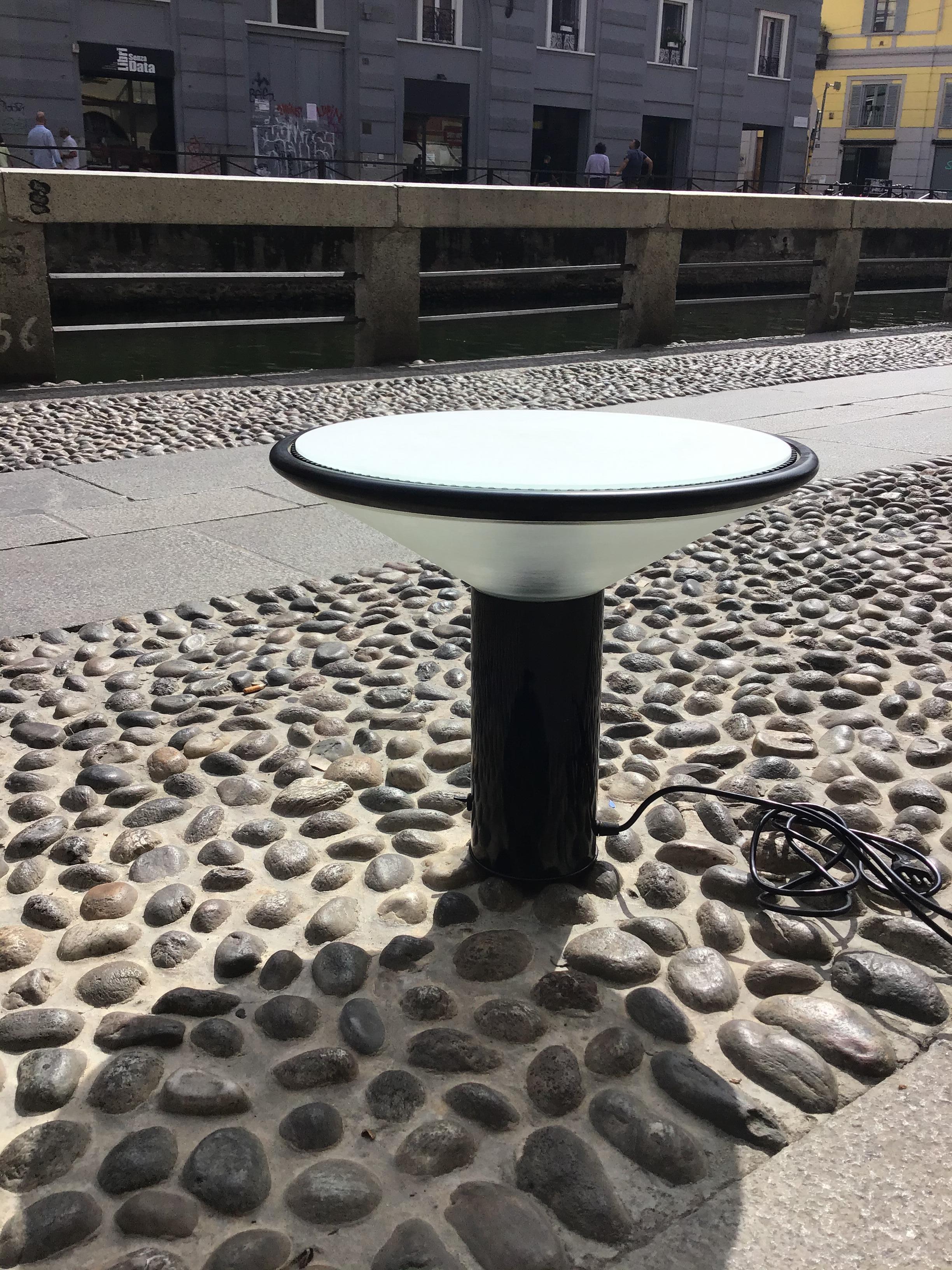 Gianfranco Frattini Lámpara de mesa Metal Vidrio, 1979, Italia en venta 8