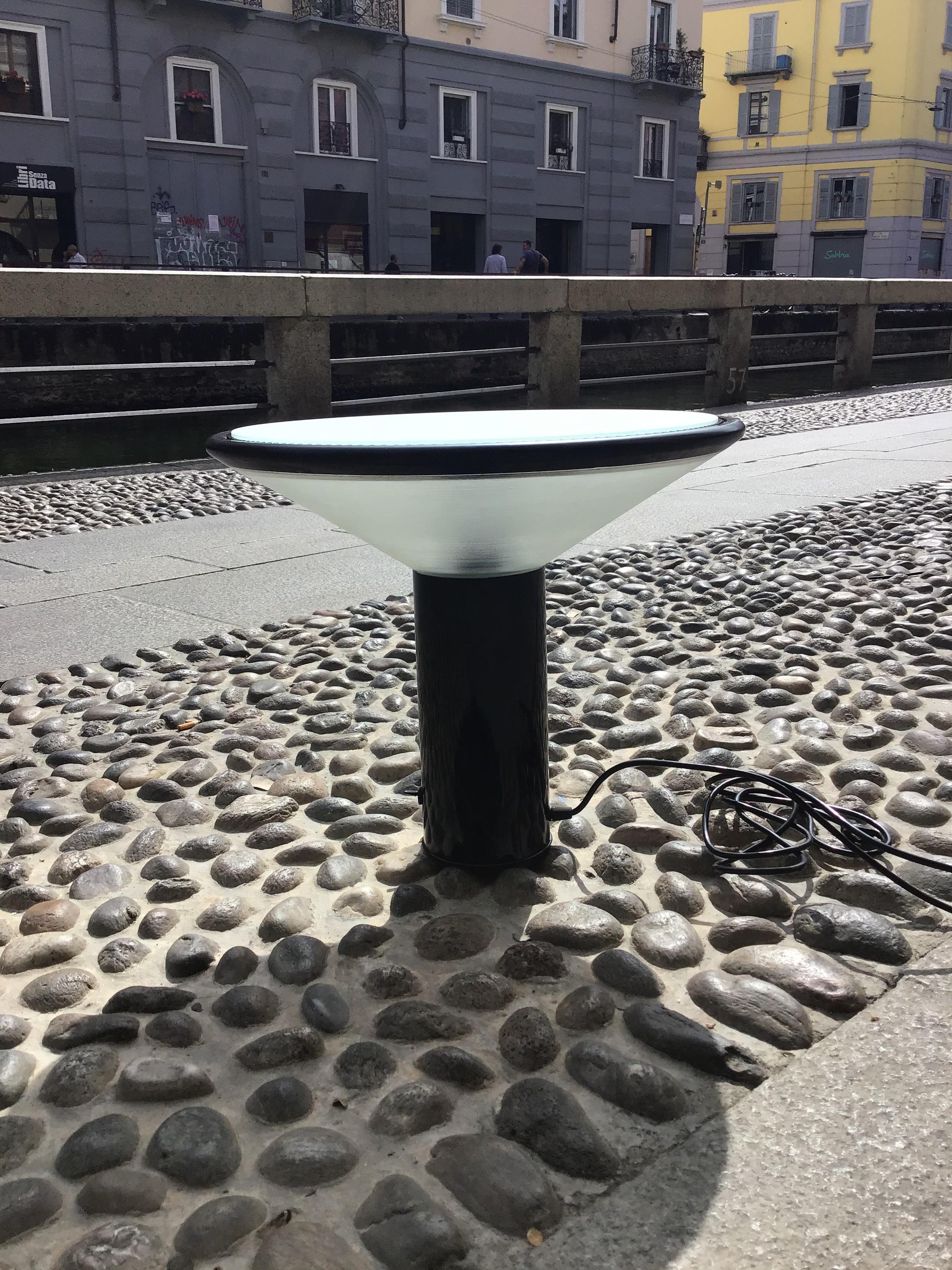 Gianfranco Frattini Lámpara de mesa Metal Vidrio, 1979, Italia en venta 9