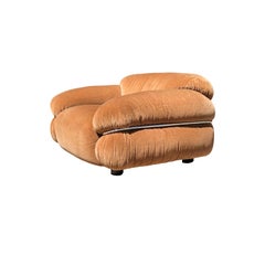 Gianfranco Frattini Sillón Sesann de terciopelo de alpaca tabaco para Cassina, 1972