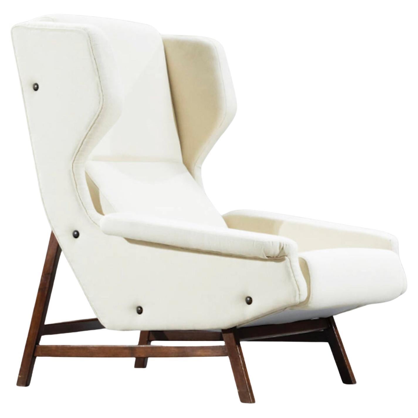 Gianfranco Frattini,  Wingback Armchair Model 877, Cassina 1959