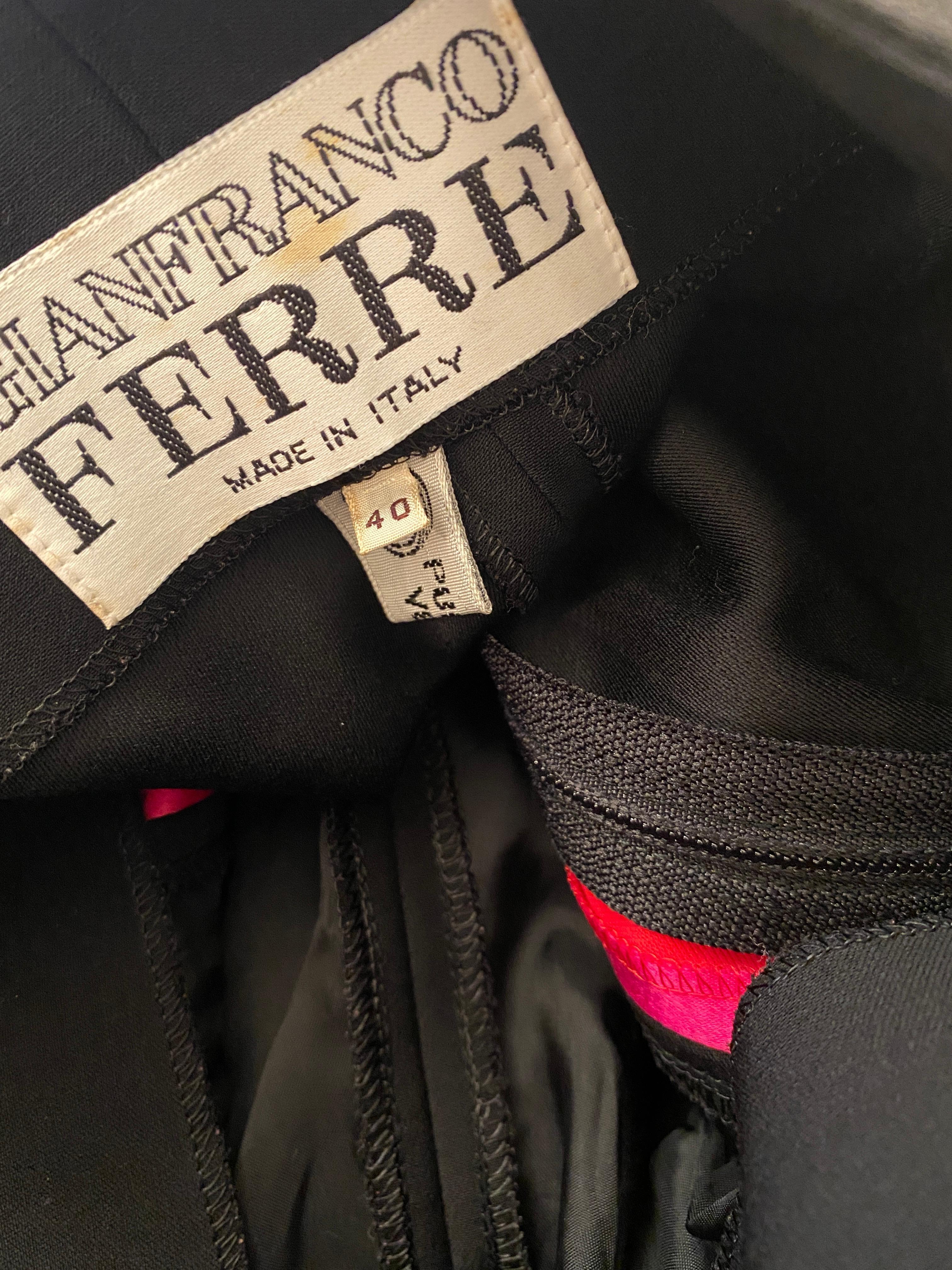 Gianfrano Ferre vtg schwarz Wolle rosa seitlich Satin Streifen hoch taillierte Smokinghose  im Angebot 9
