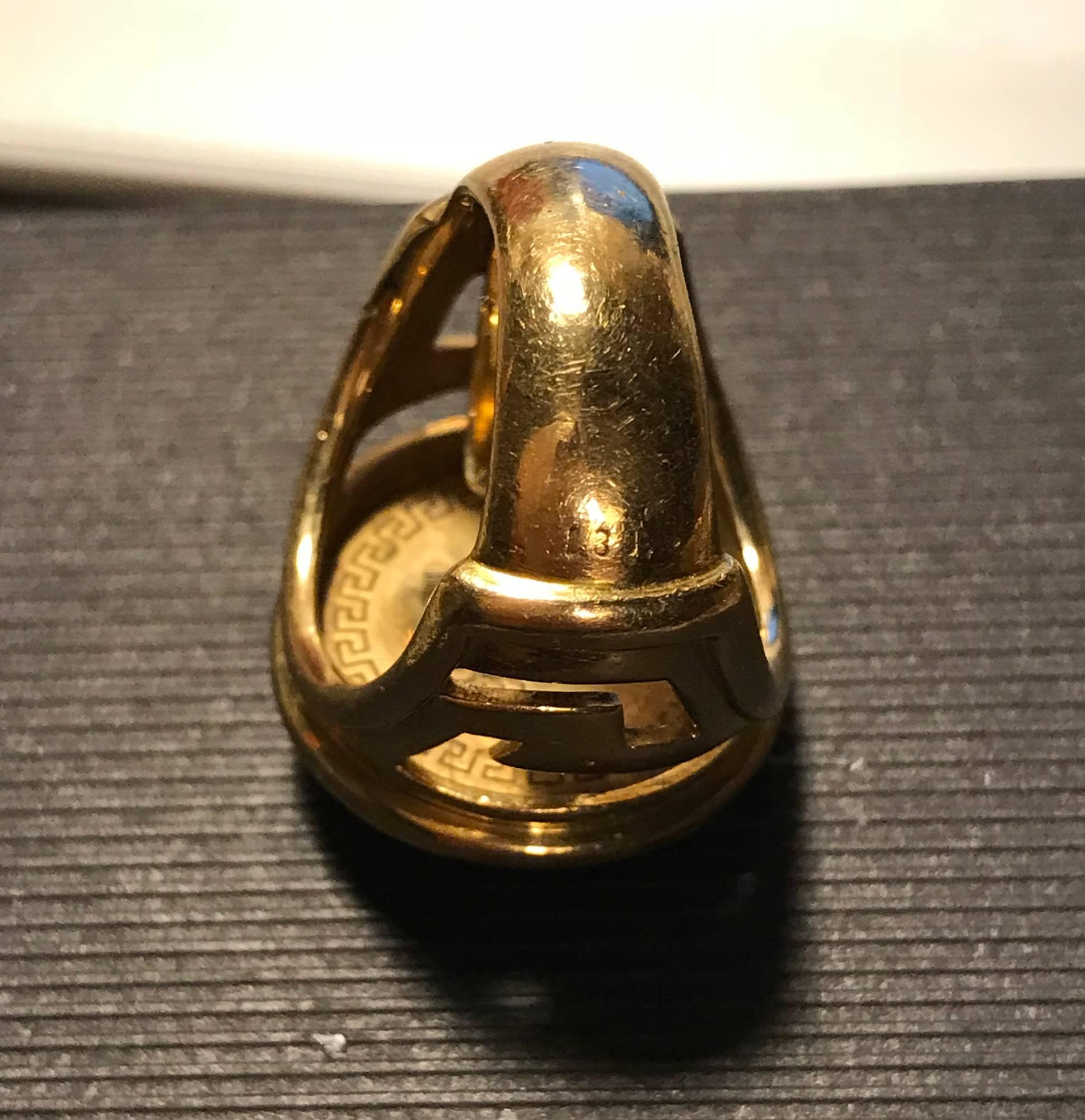 Giani Versace Medusa Gold ring. 1980's For Sale 3