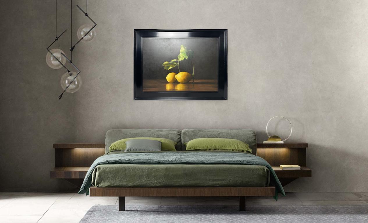 fine art Lemons still life oil painting on wood - brown foreground  - Realist Painting by Gianluca Corona
