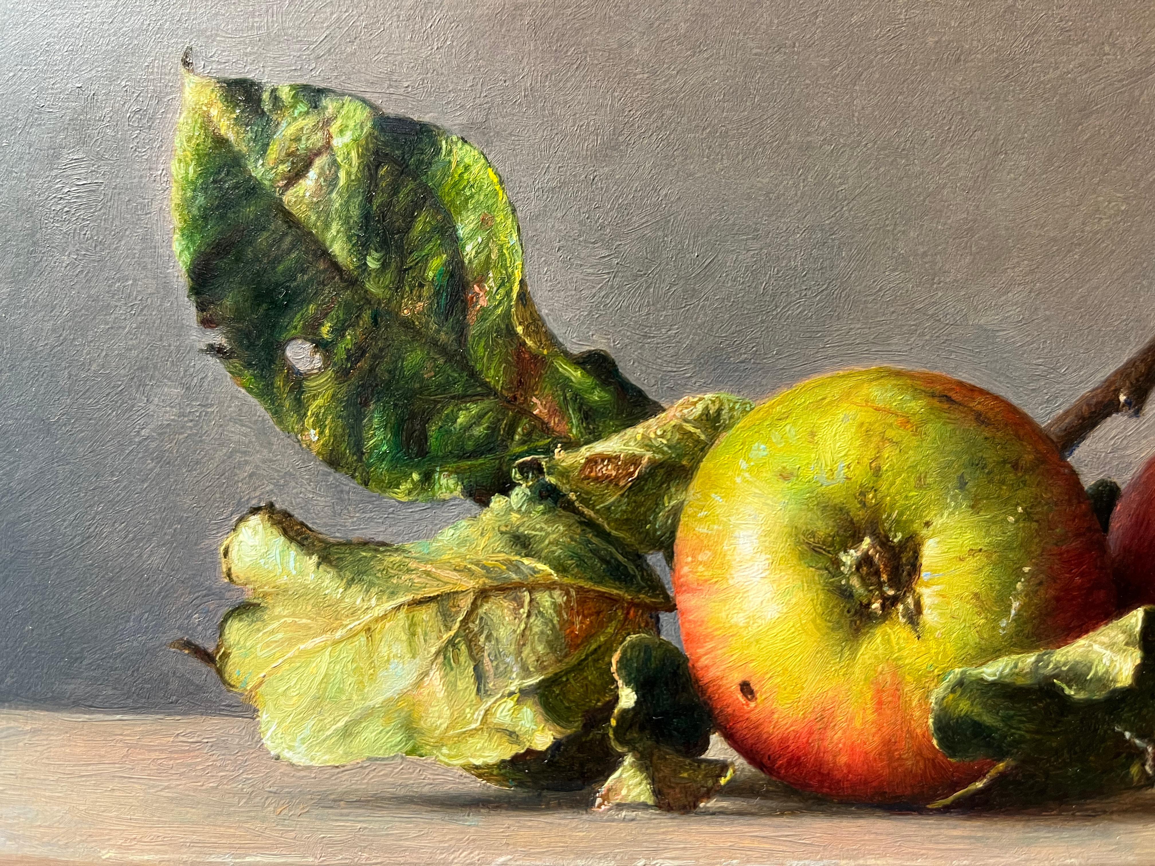 Natura morta di frutta con mele rosse e verdi dell'artista italiano - Painting di Gianluca Corona
