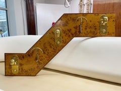 Appendiabiti in radica e ottone Gianluigi Gorgoni di Fratelli Turri