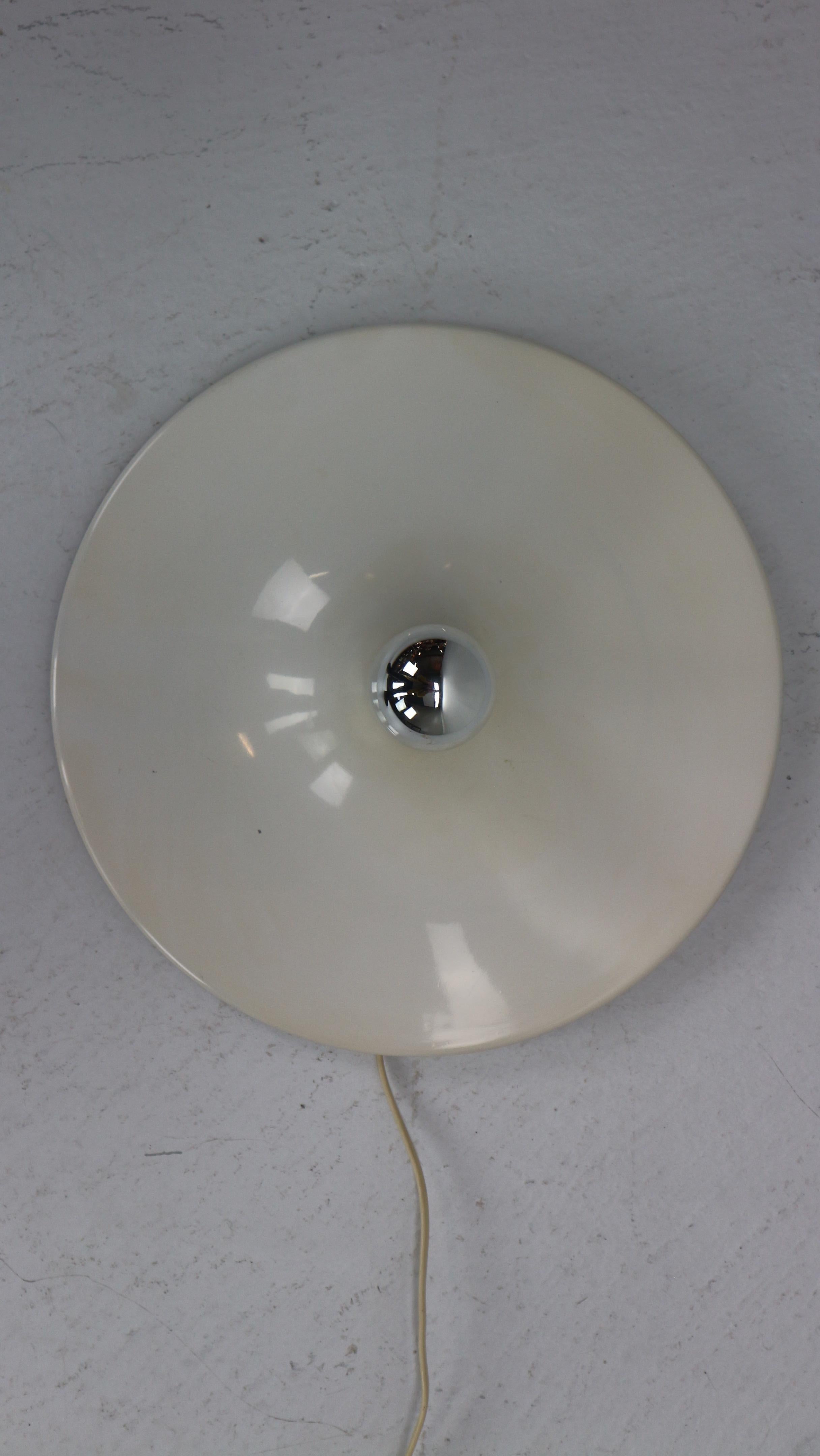 Gianluigi Gorgoni Model Disco Wall or Ceiling White Lamp for Stilnovo, 1970 3