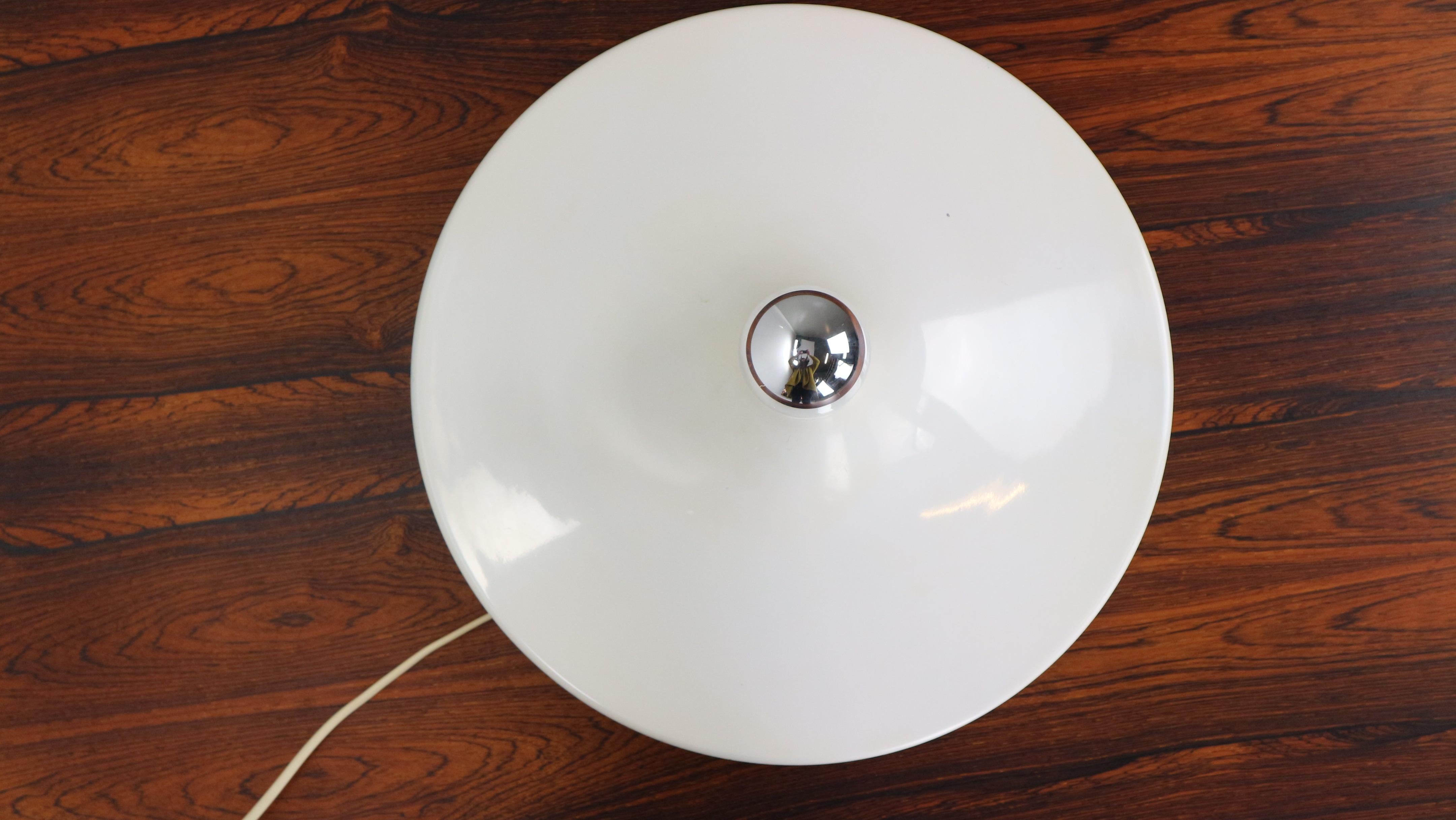 Gianluigi Gorgoni Model Disco Wall or Ceiling White Lamp for Stilnovo, 1970 4
