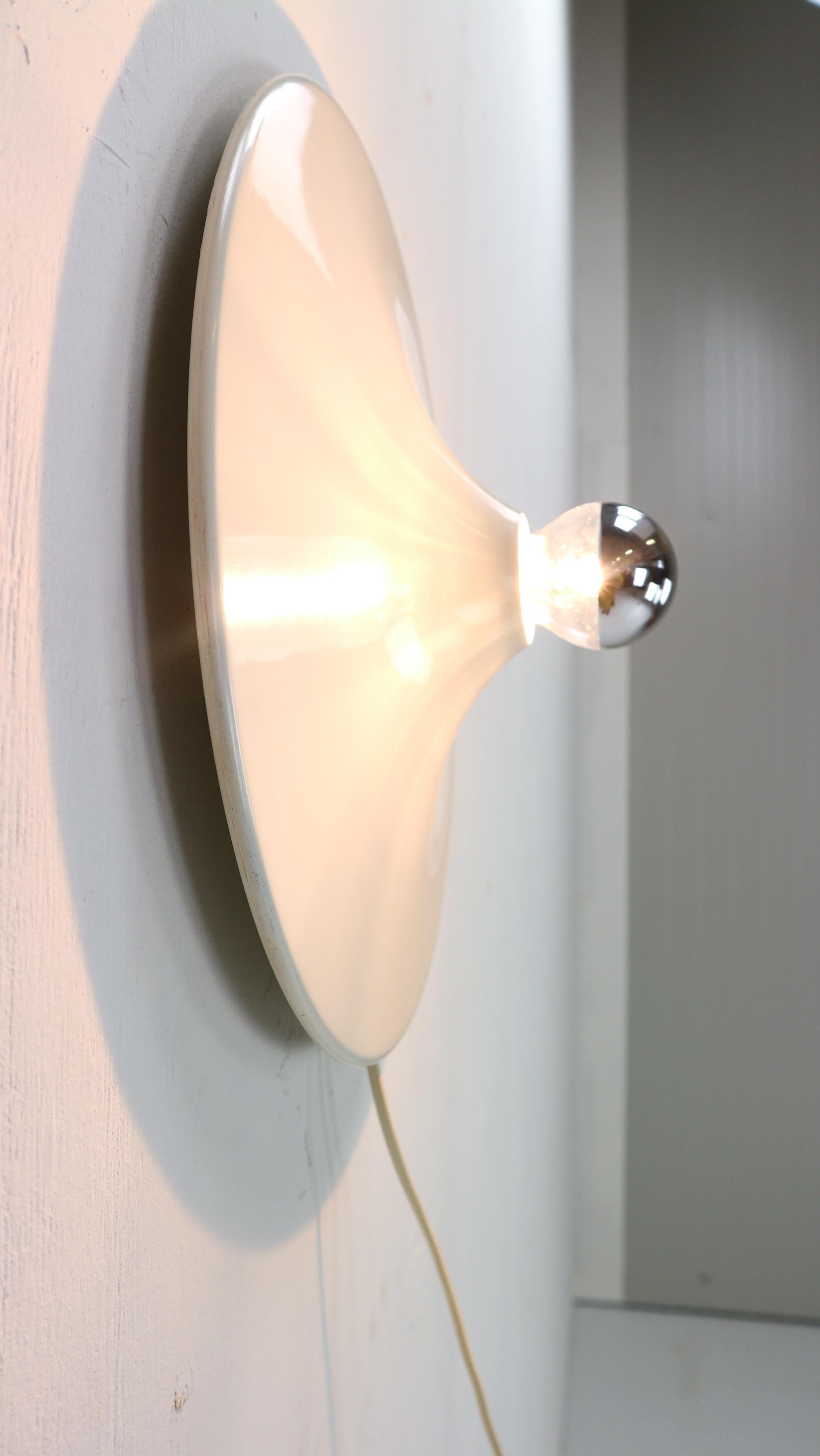 Italian Gianluigi Gorgoni Model Disco Wall or Ceiling White Lamp for Stilnovo, 1970