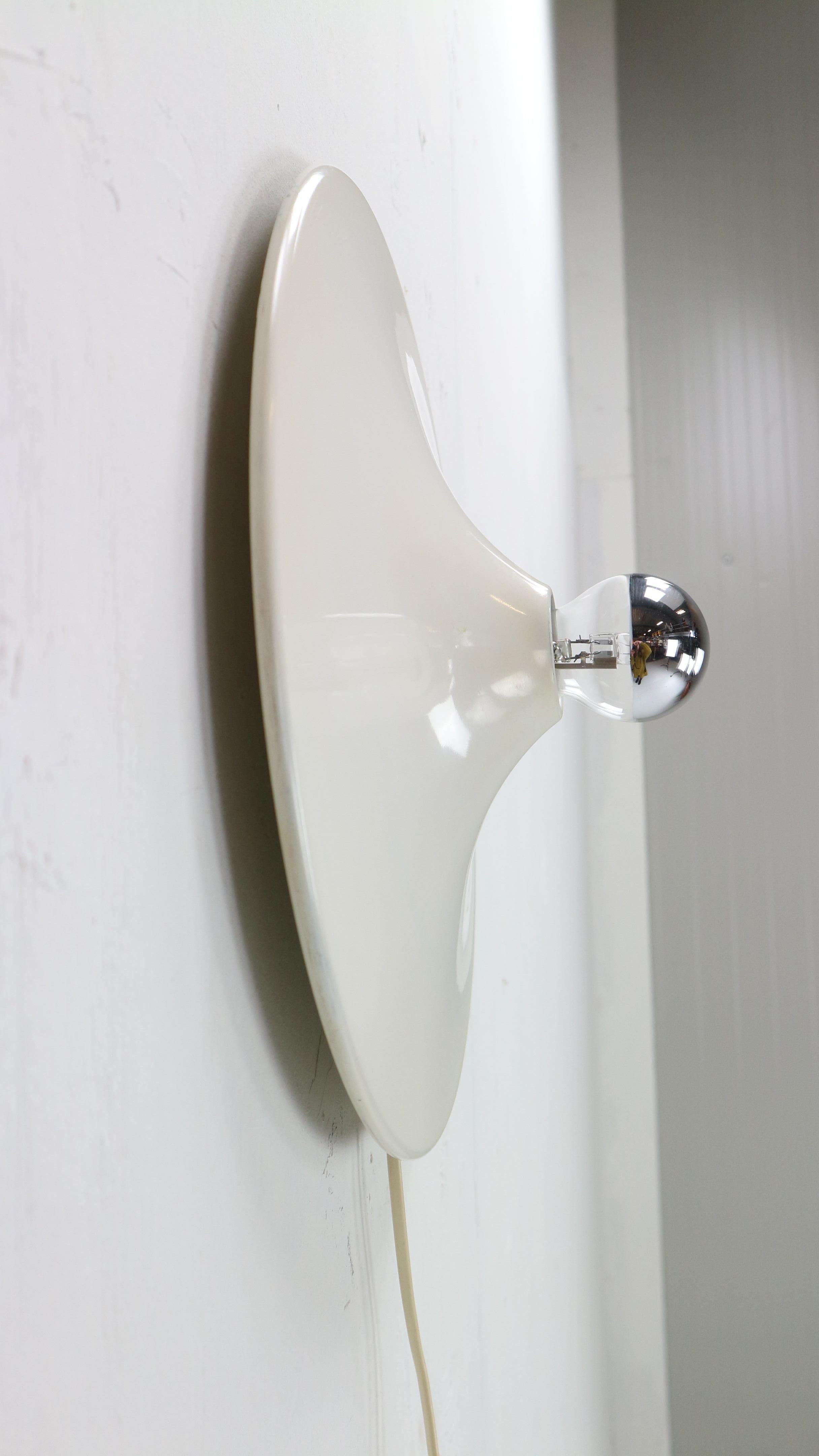 Aluminum Gianluigi Gorgoni Model Disco Wall or Ceiling White Lamp for Stilnovo, 1970