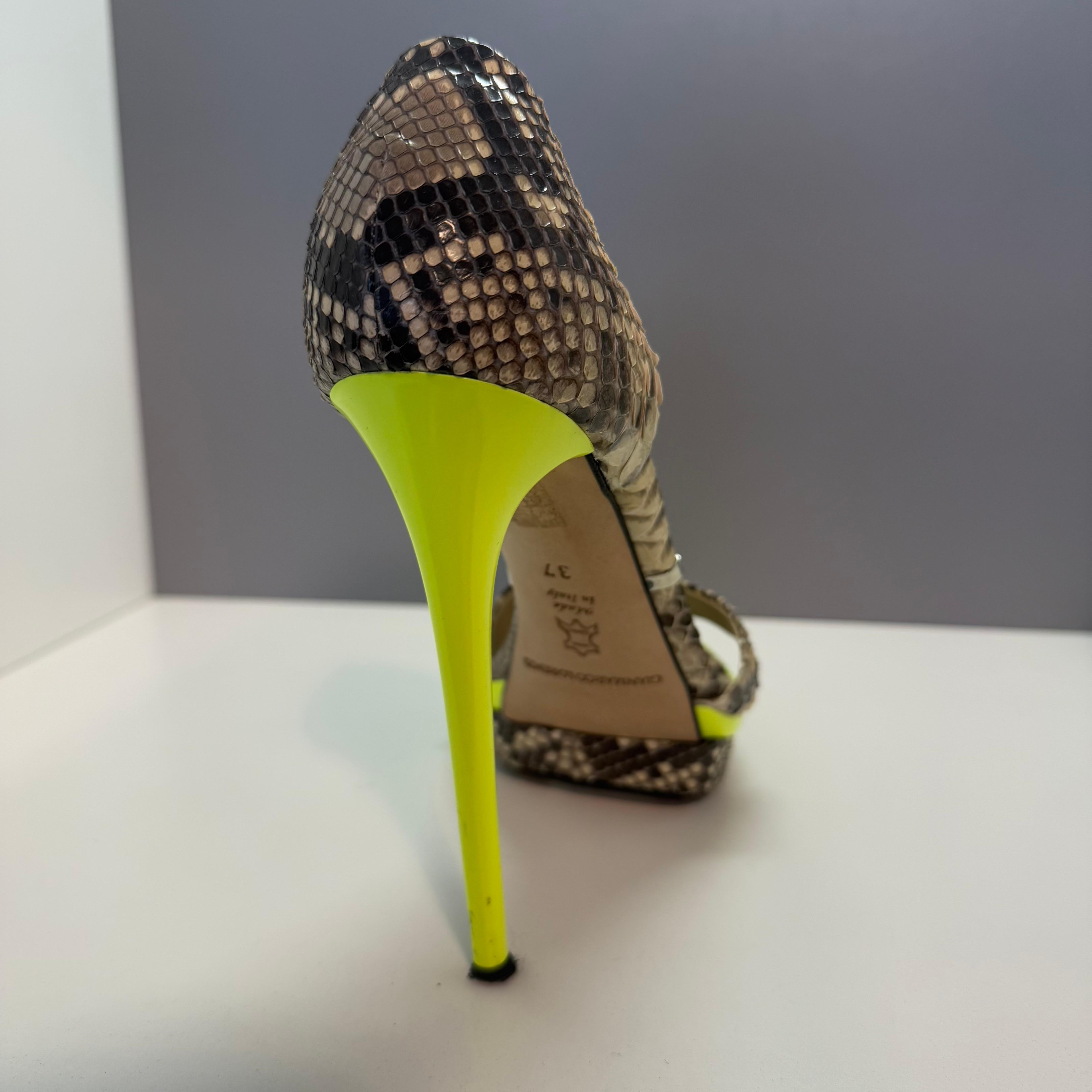 Gianmarco Lorenzi Python-Hohe Sandalen IT 37 im Angebot 1