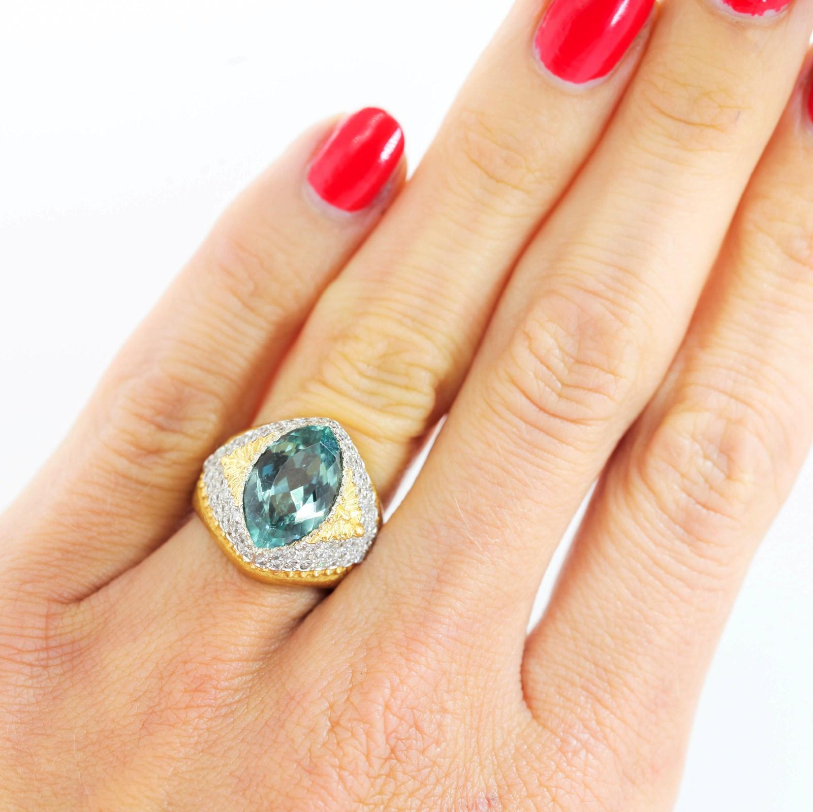 Gianmaria Buccelatti Tourmaline and Diamond Gold Ring In Good Condition For Sale In Beverly Hills, CA