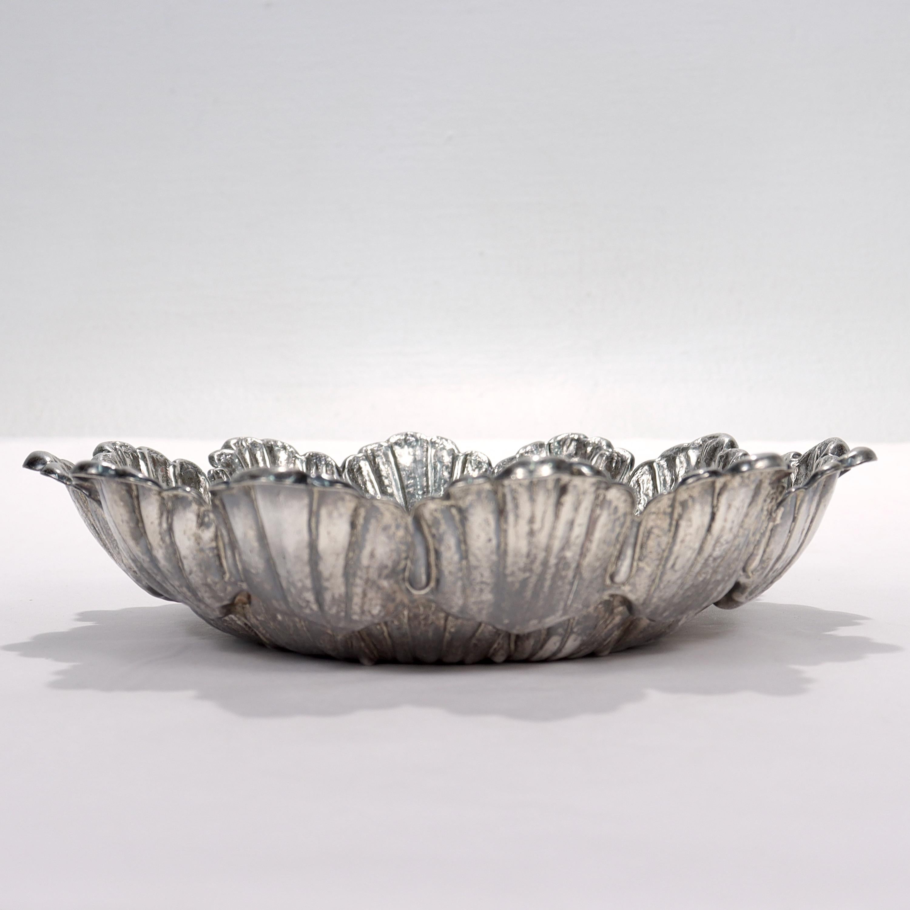 Gianmaria Buccellati Italian Modernist Sterling Silver Dahlia Flower Bowl In Good Condition In Philadelphia, PA