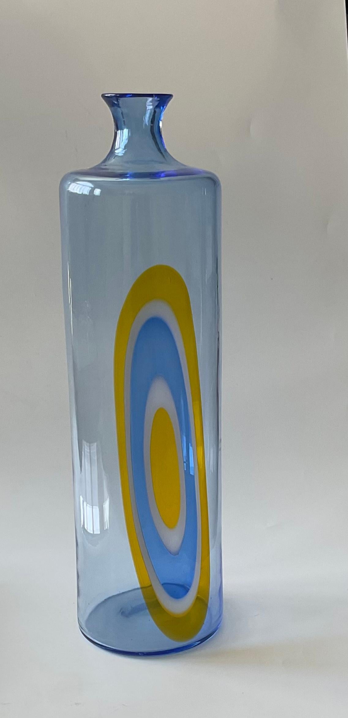 Gianmaria Potenza - Grand vase murrine compliqué en verre de Murano en bleu vif  Bon état - En vente à Ann Arbor, MI