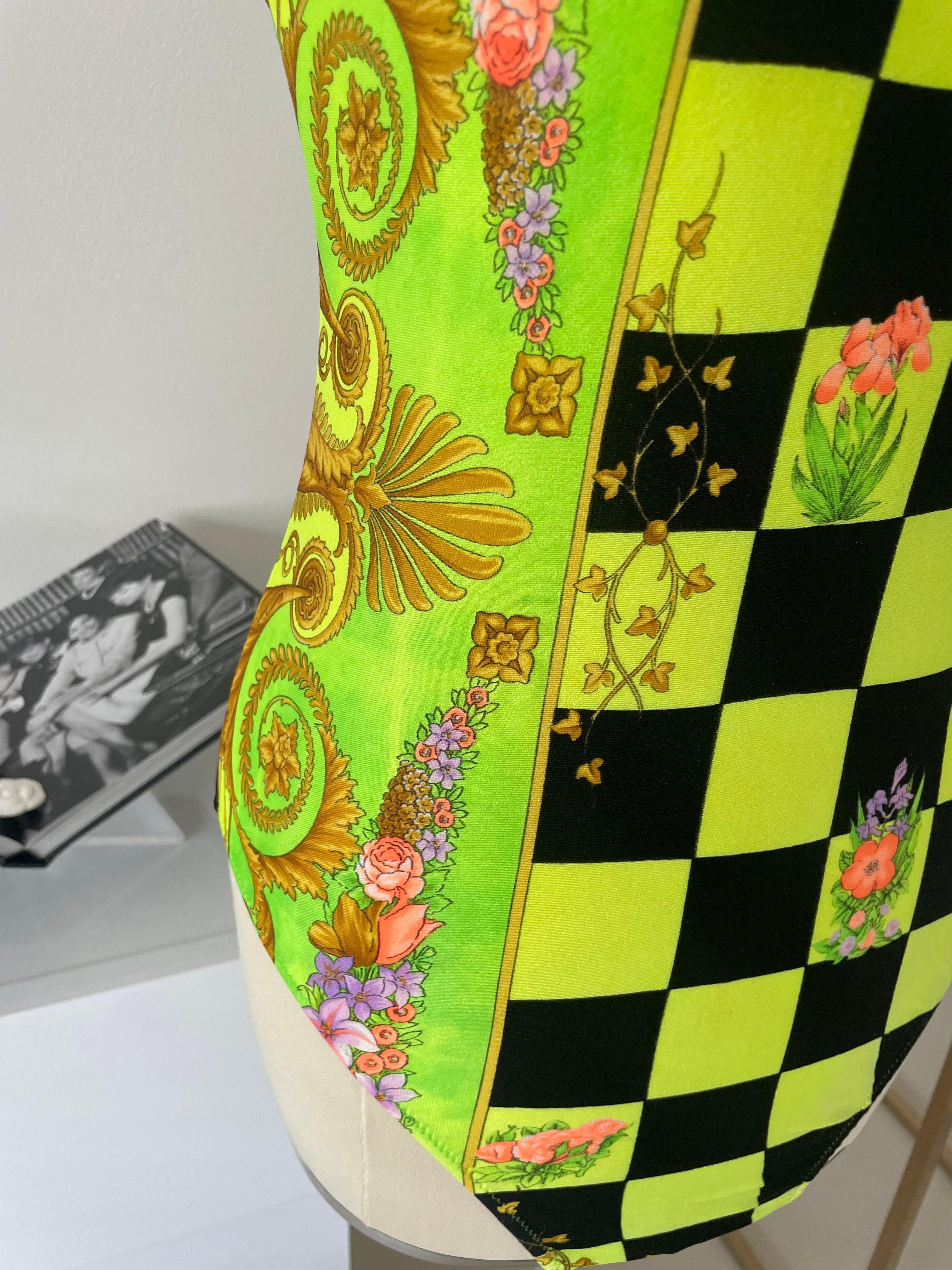 Gianne Versace Vintage 90s Swimsuit Bodysuit SS/1996 collectors item In Good Condition For Sale In 'S-HERTOGENBOSCH, NL