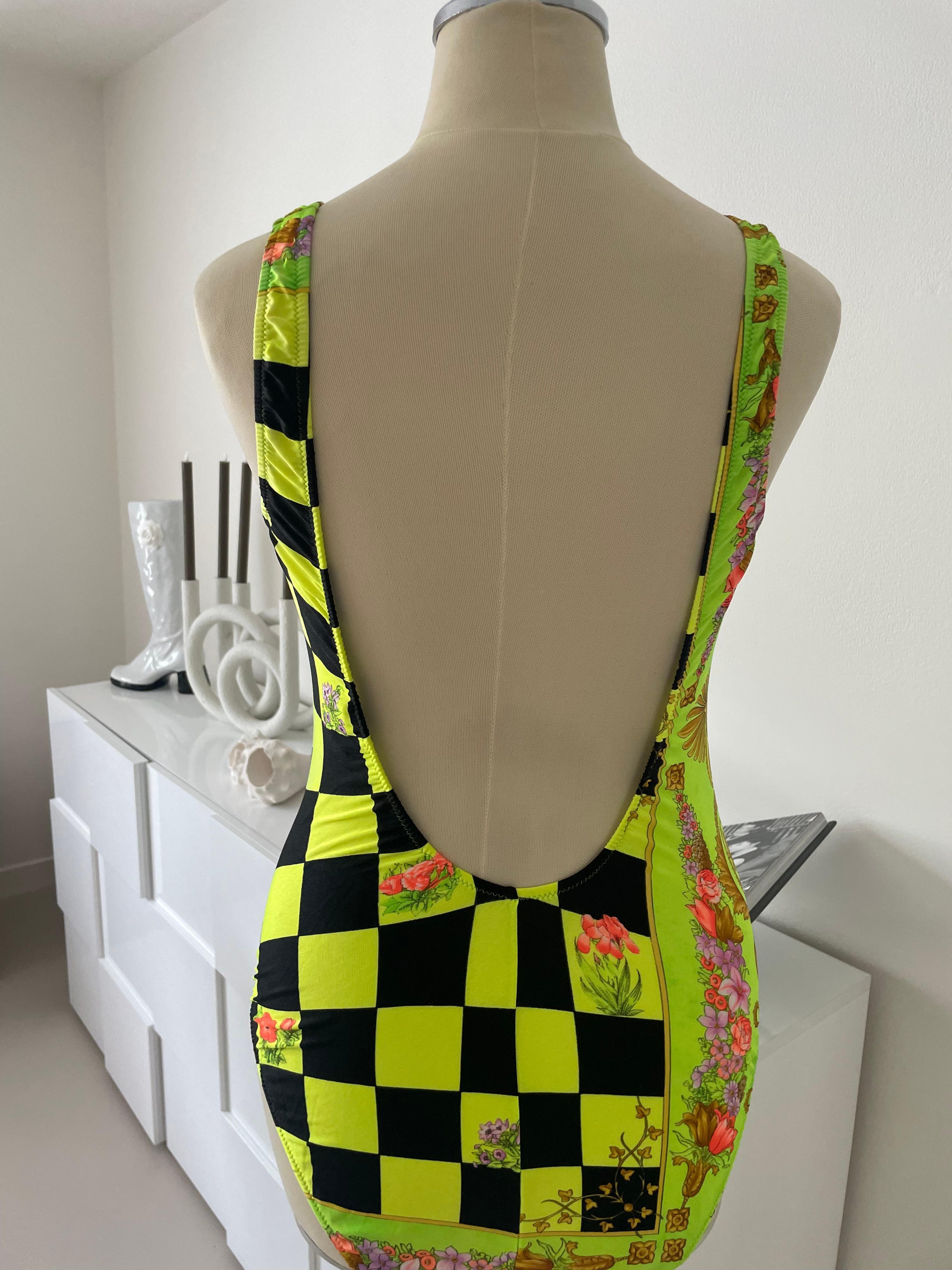 Gianne Versace Vintage 90s Swimsuit Bodysuit SS/1996 collectors item For Sale 3