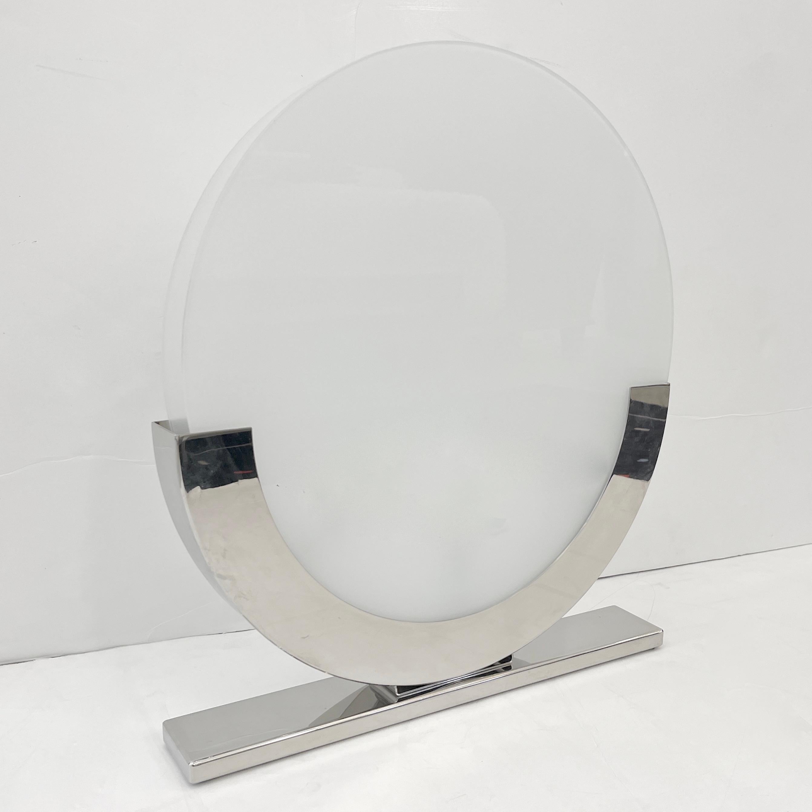 Giannella Ventura Italian Art-Deco Design White Chrome Modern Round Table Lamp 8