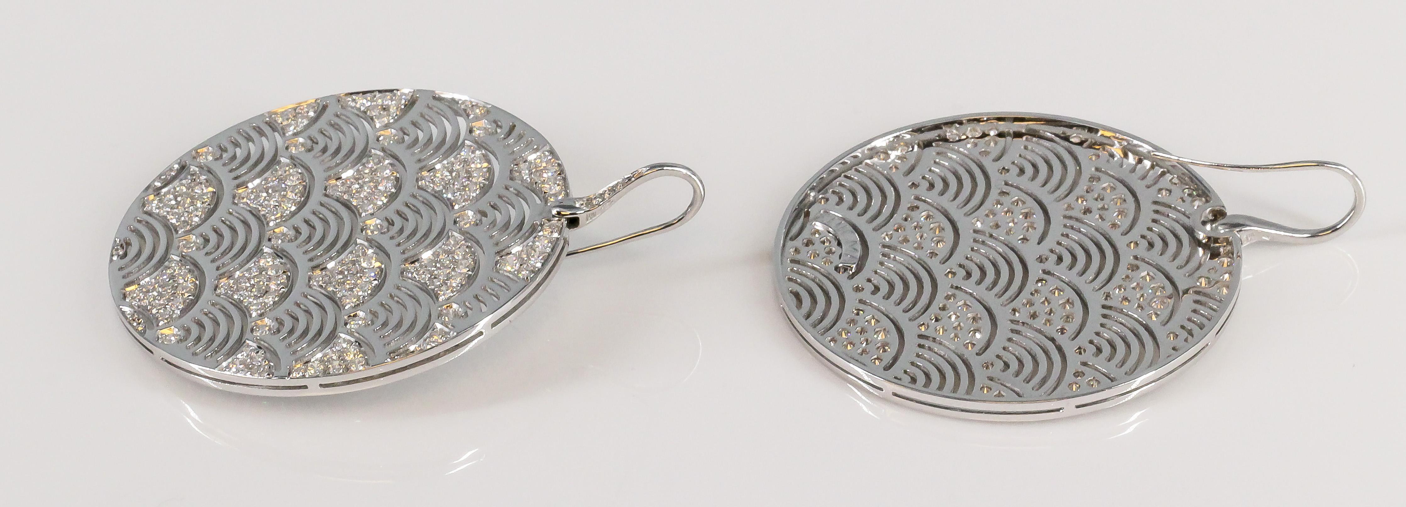 Round Cut Gianni Bulgari Enigma Diamond 18k White Gold Earrings For Sale