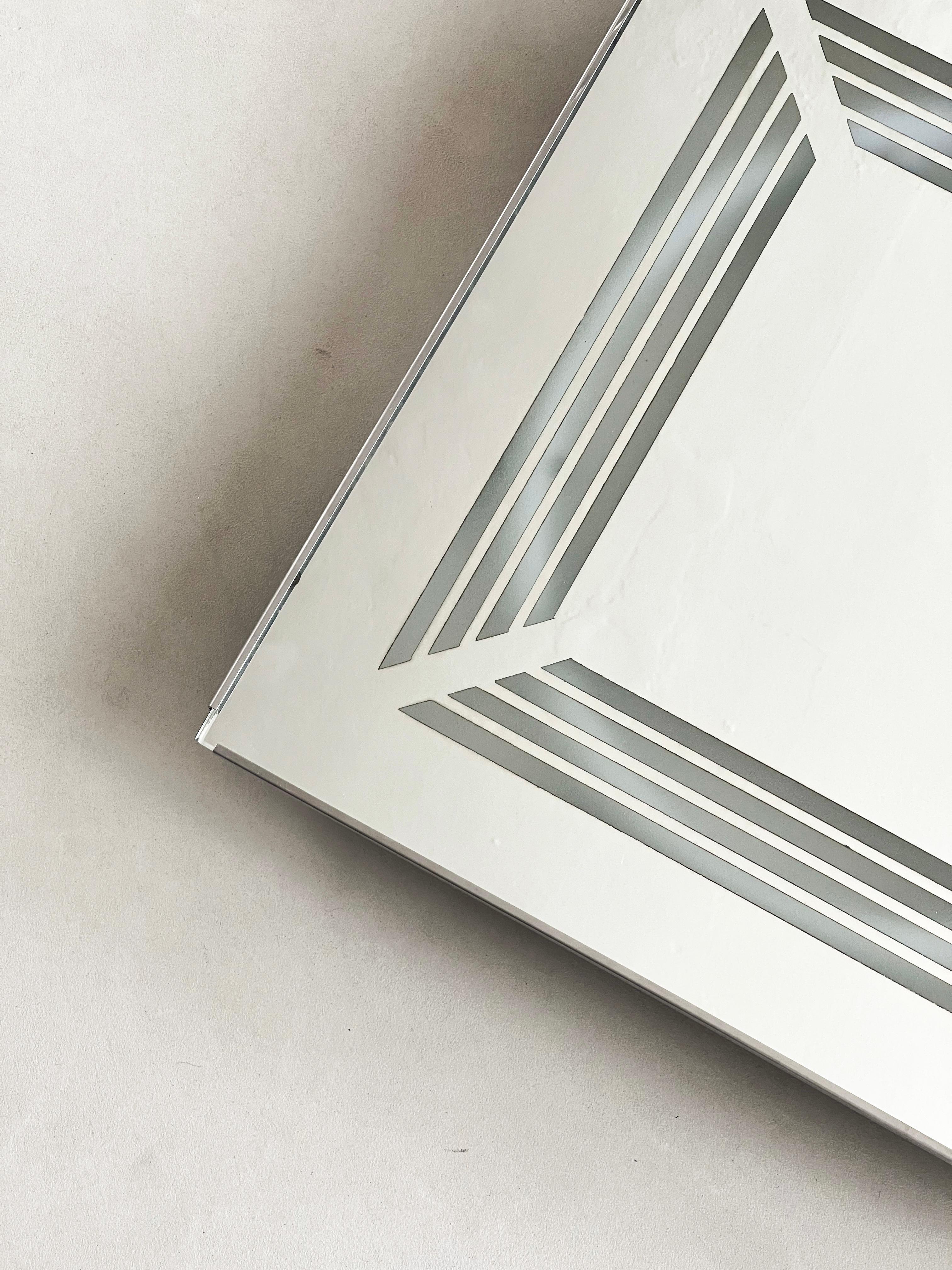 Fin du 20e siècle Miroir carré rétroéclairé Gianni Celada pour Fontana Arte, ère spatiale, 1970 en vente