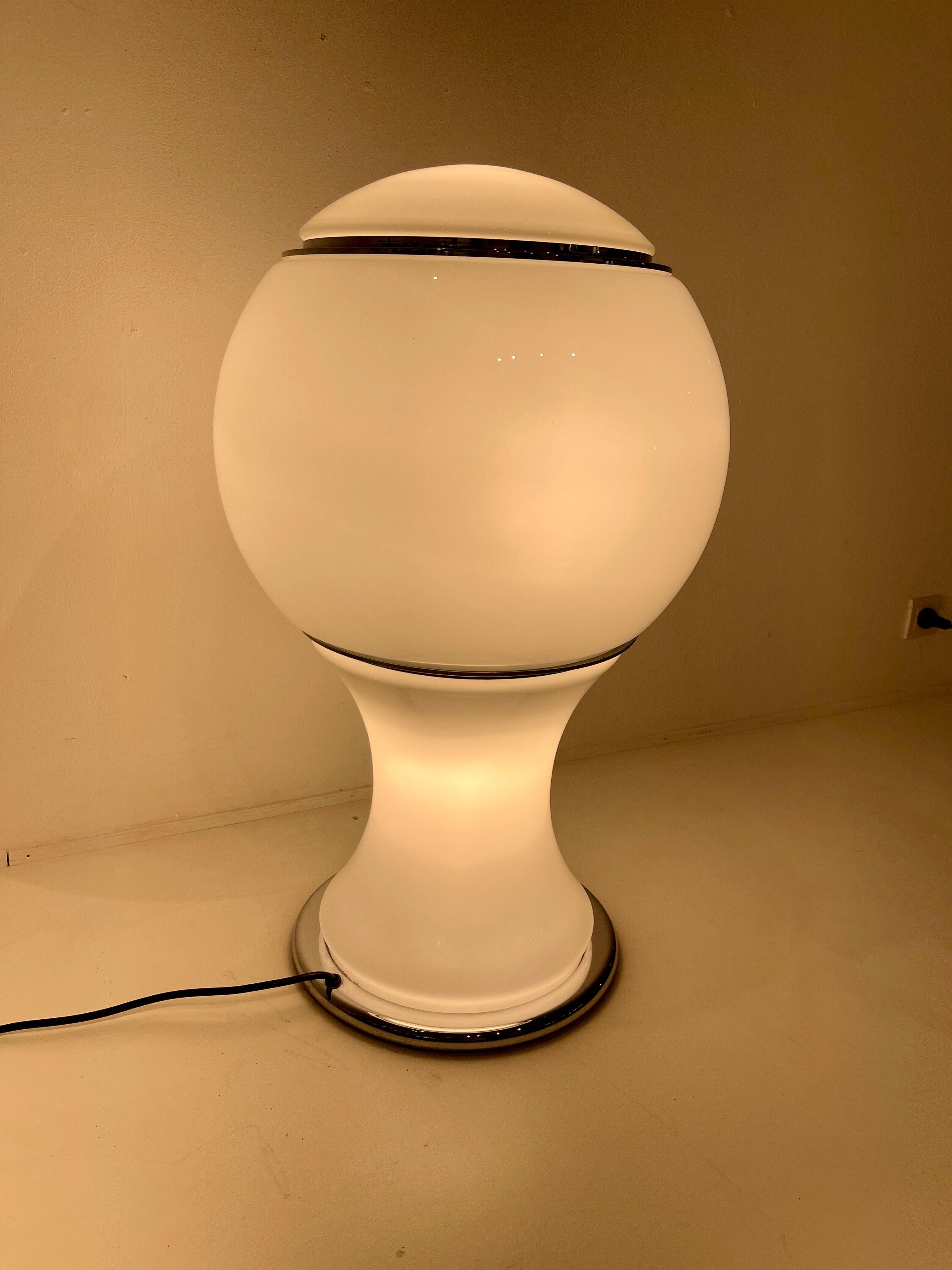 GIANNI CELADA FOR FONTANA ARTE.
Table lamp model 