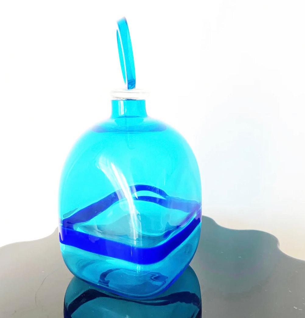 Gianni Cenedese Murano Blue Bottle Vintage  1970s -Art- In Good Condition For Sale In Foggia, FG